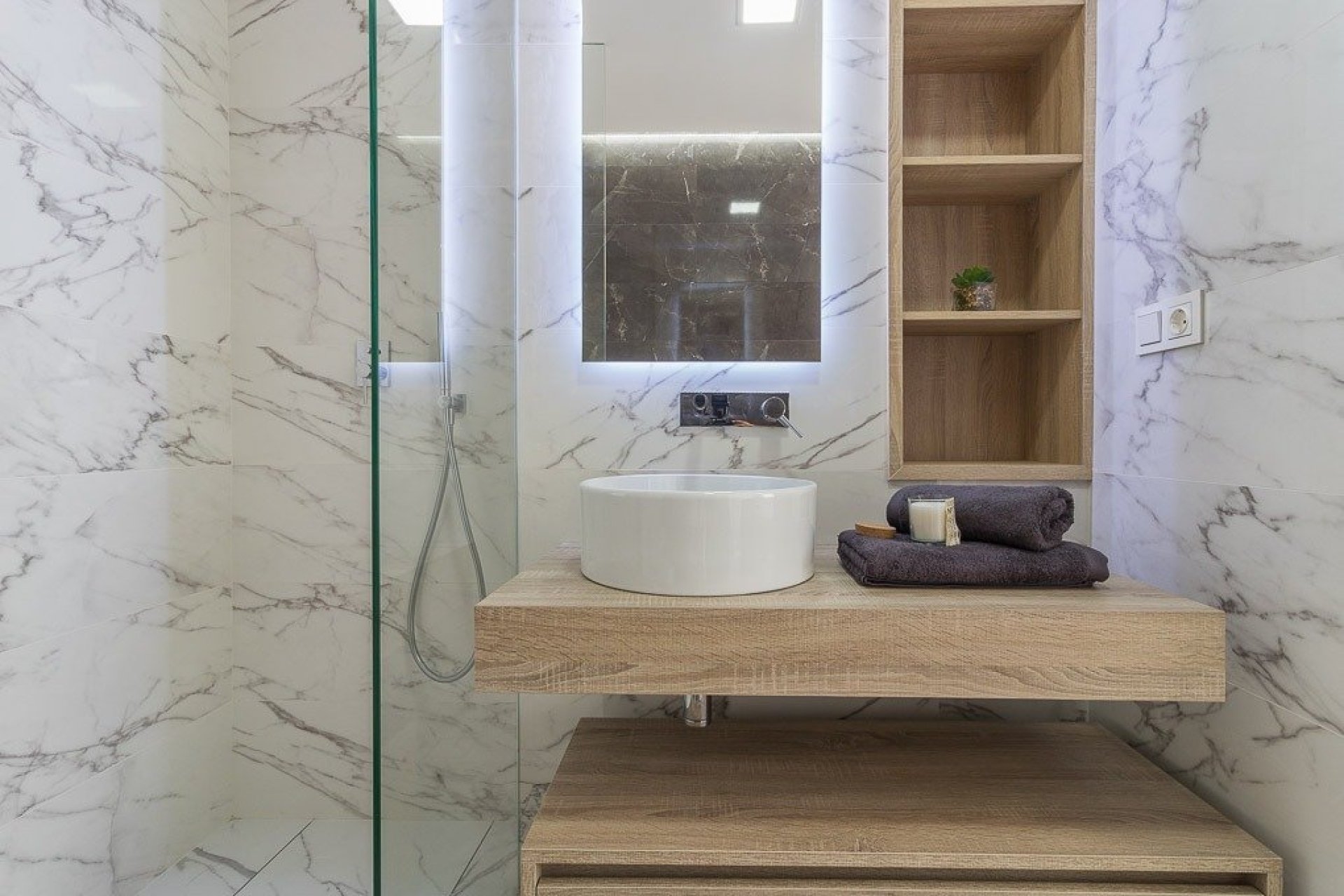 New Build - Bungalow -
