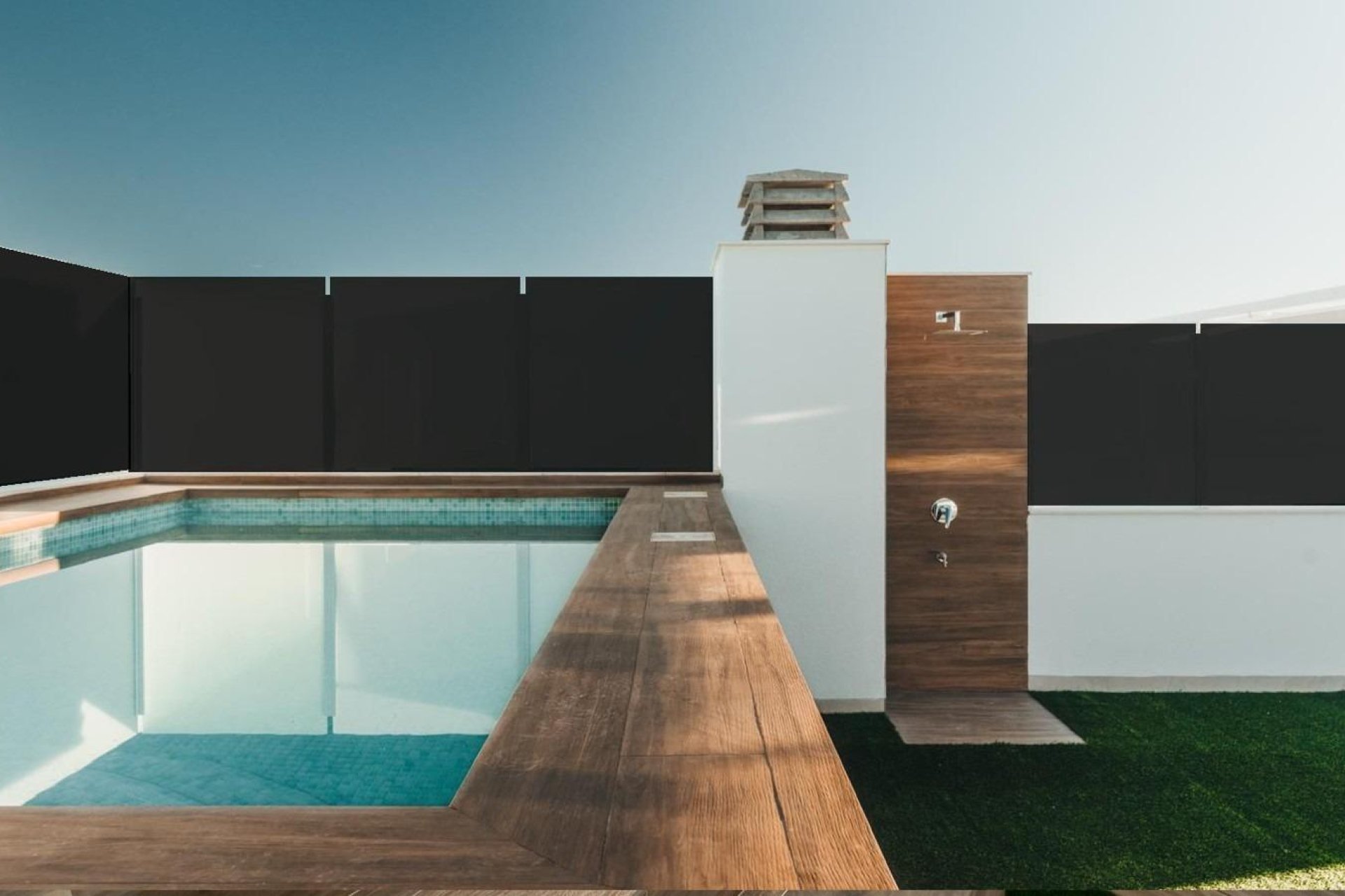 New Build - Top Floor Bungalow -
