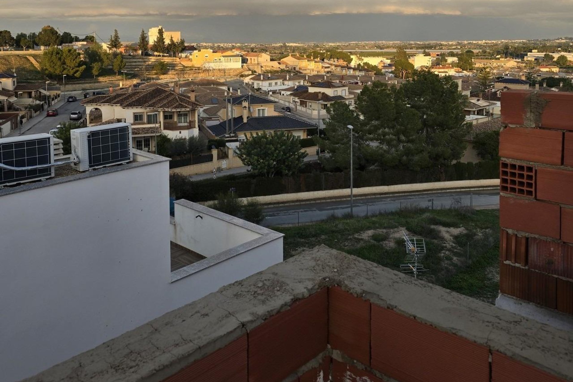 New Build - town house -
Bigastro - pueblo