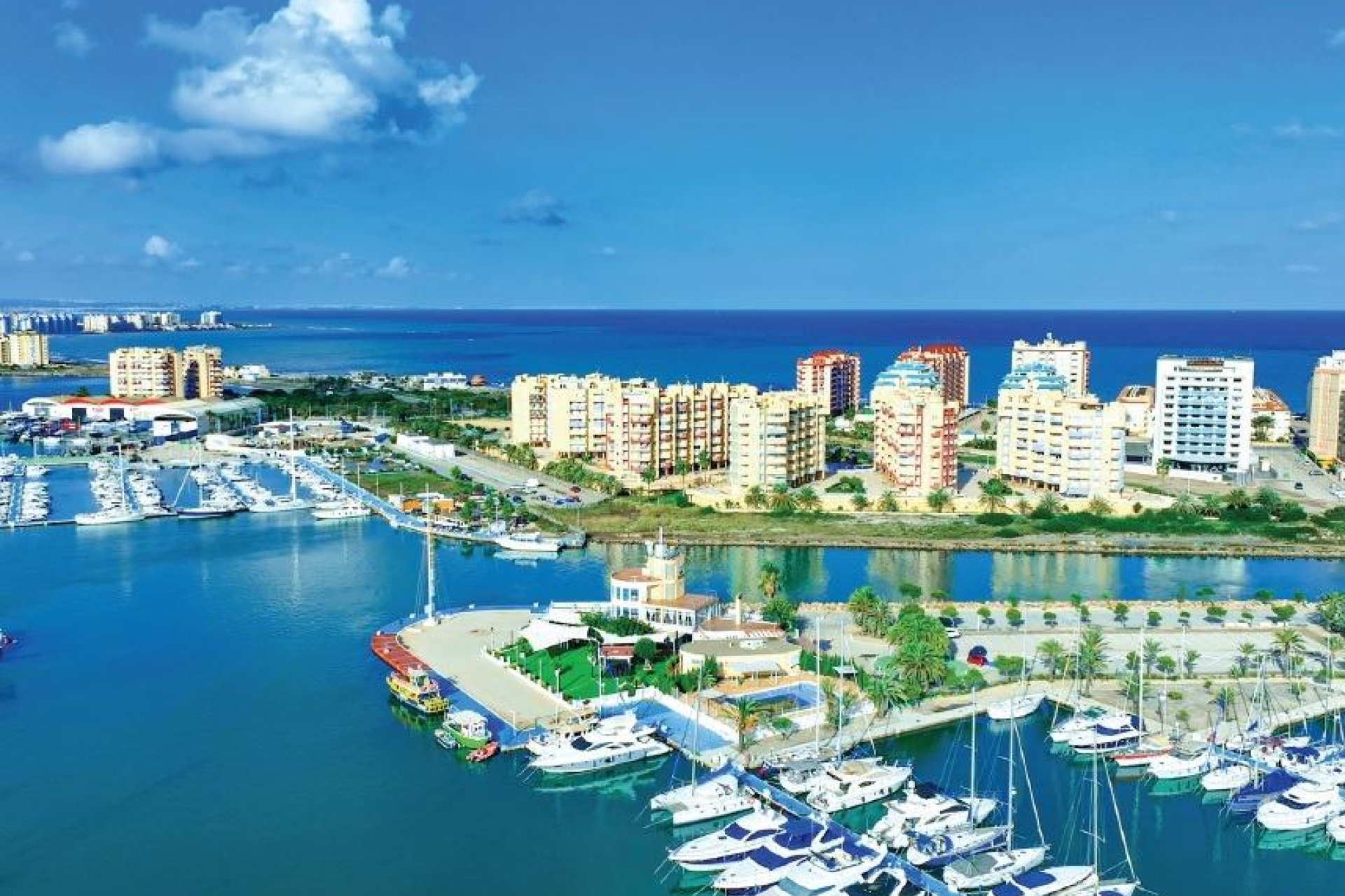 New Build - town house -
La Manga del Mar Menor - La Manga