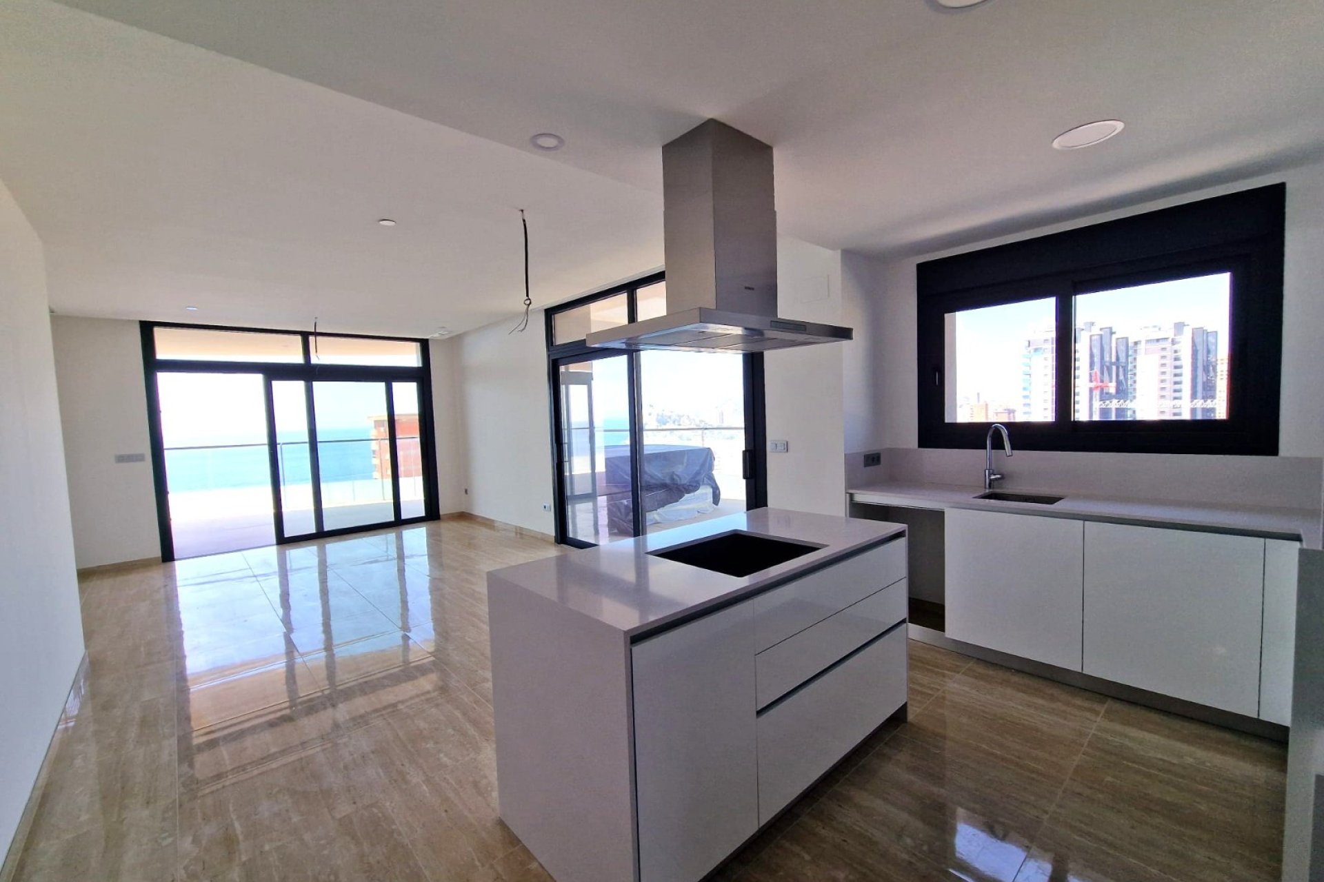 Nowy budynek - apartment -
Benidorm - Poniente