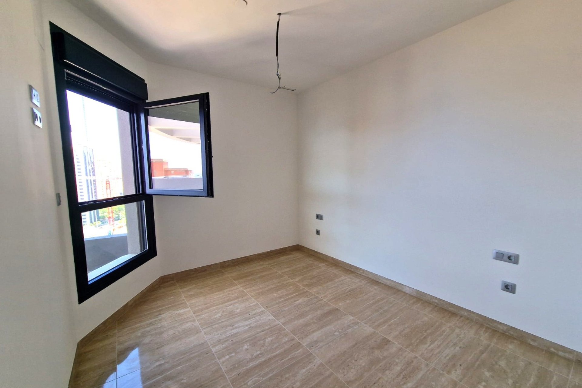 Nowy budynek - apartment -
Benidorm - Poniente