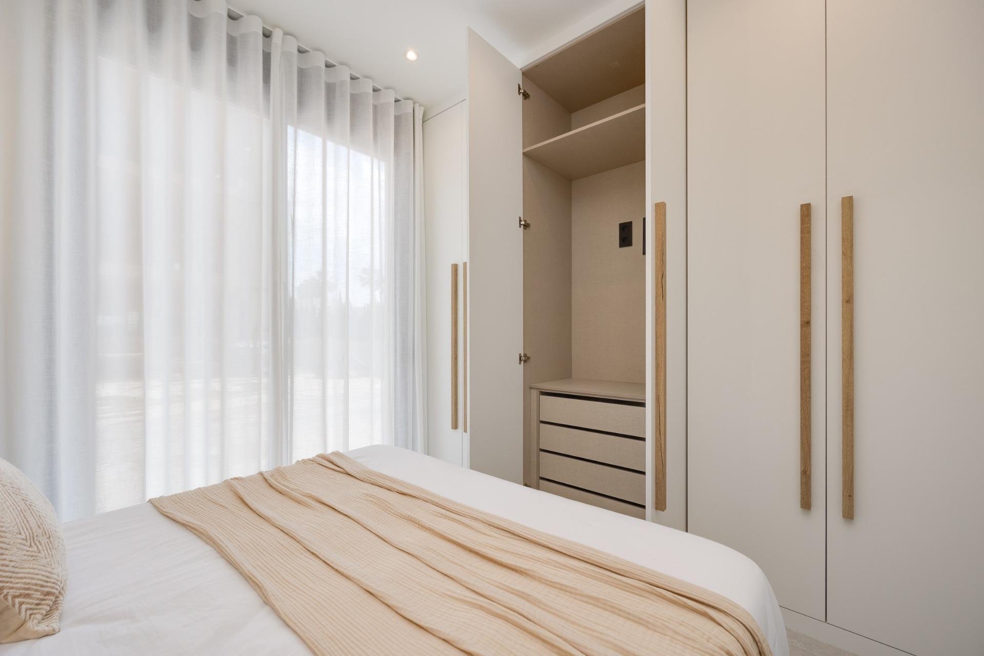 Nowy budynek - apartment -
Guardamar del Segura - Avda del Puerto