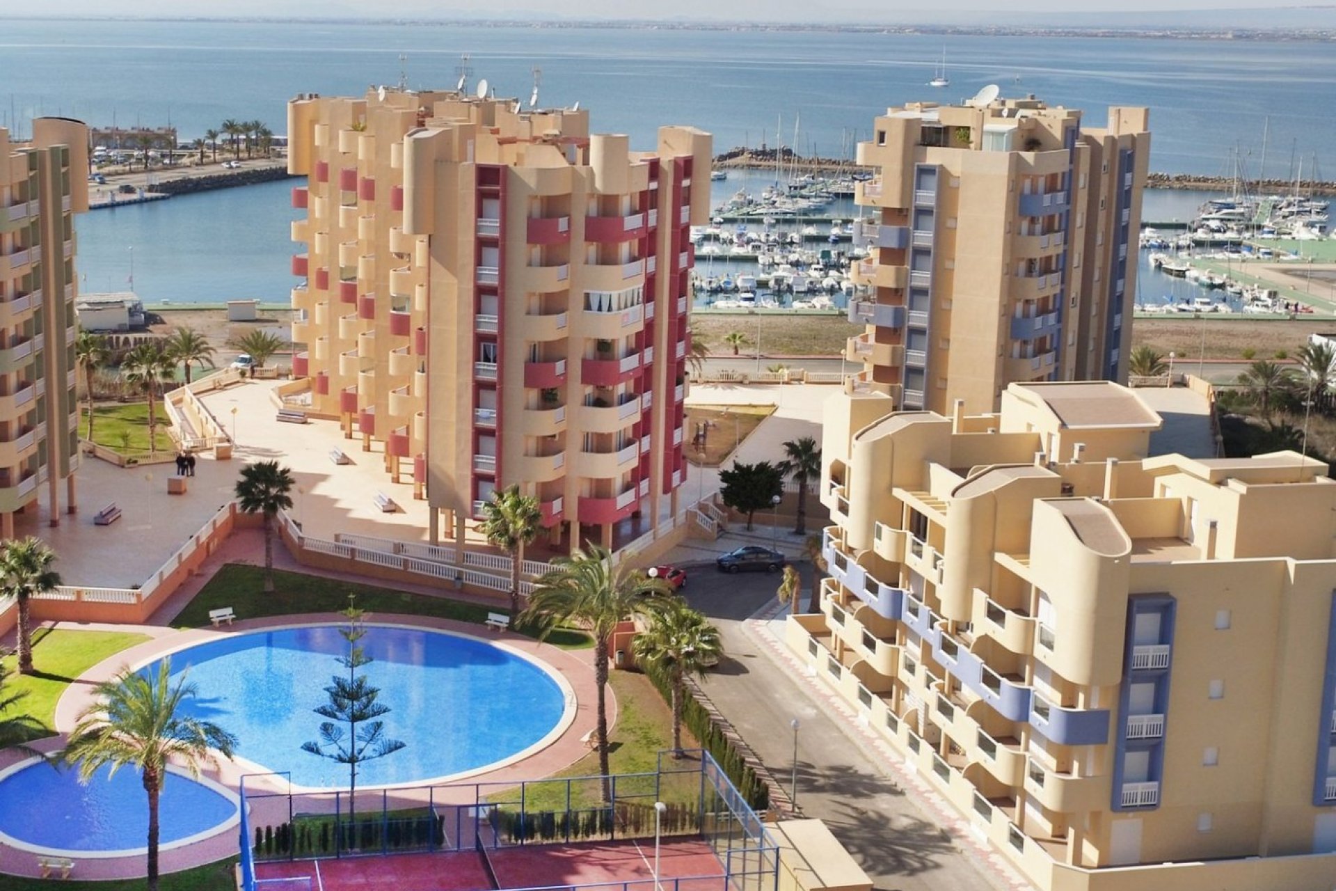 Nowy budynek - apartment -
La Manga del Mar Menor - La Manga