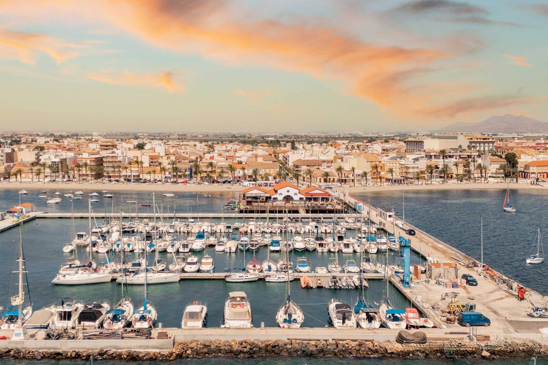 Nowy budynek - apartment -
Los Alcazares - Parque Diana