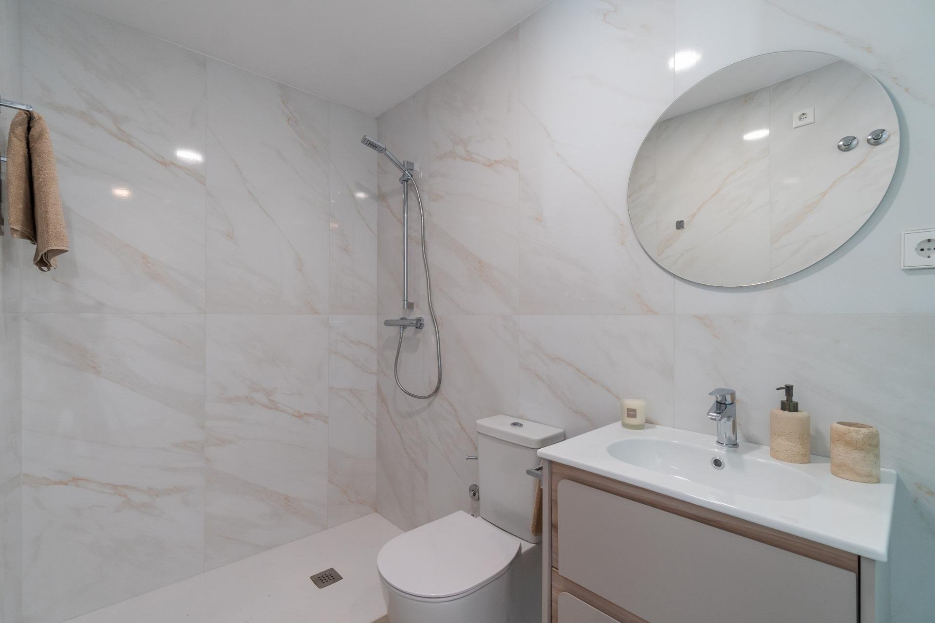 Nowy budynek - apartment -
Orihuela Costa - Playa Flamenca