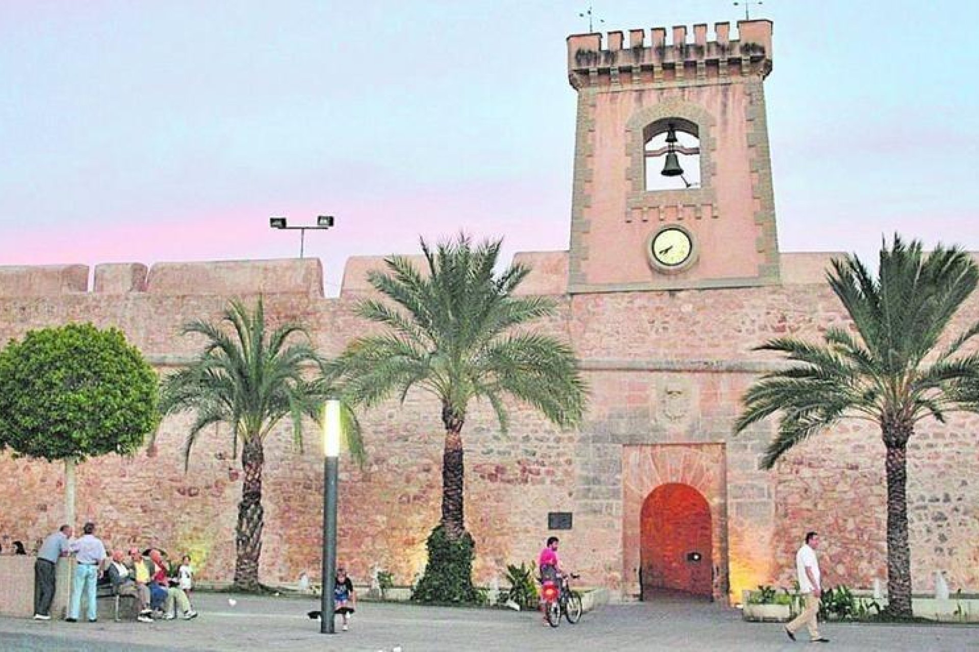 Nowy budynek - apartment -
Santa Pola - Playa Tamarit