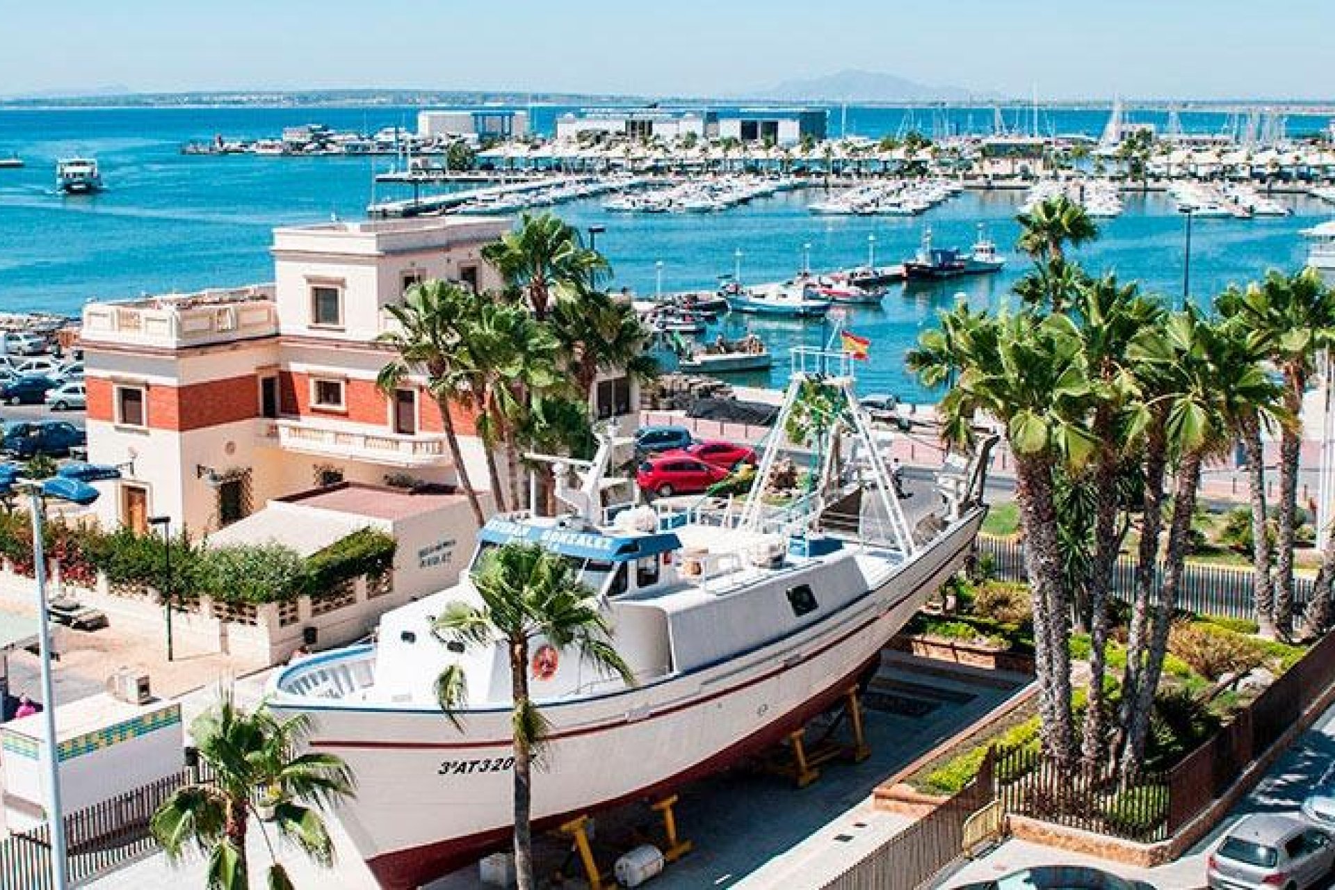 Nowy budynek - apartment -
Santa Pola - Playa Tamarit