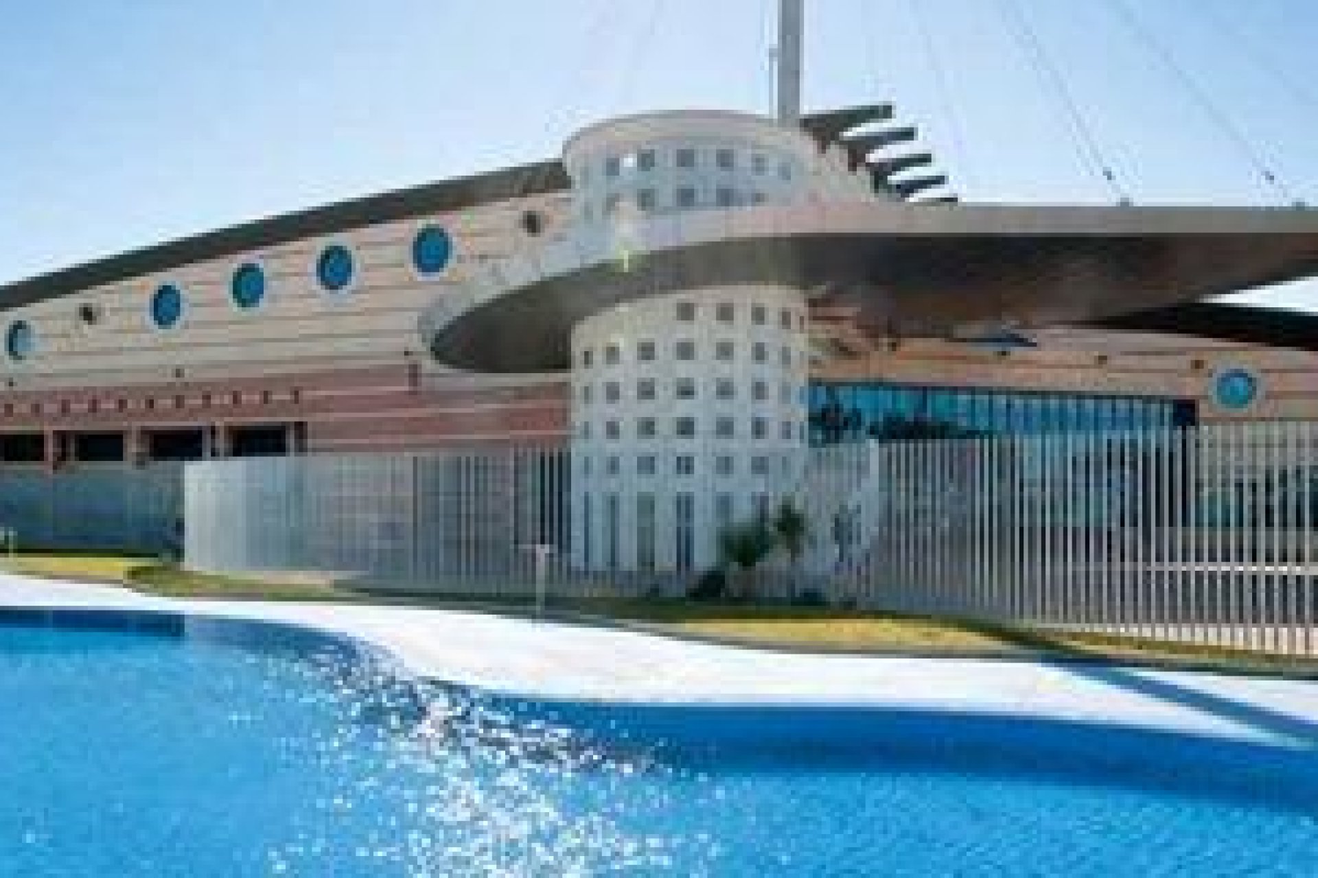 Nowy budynek - apartment -
Torrevieja - Habaneras