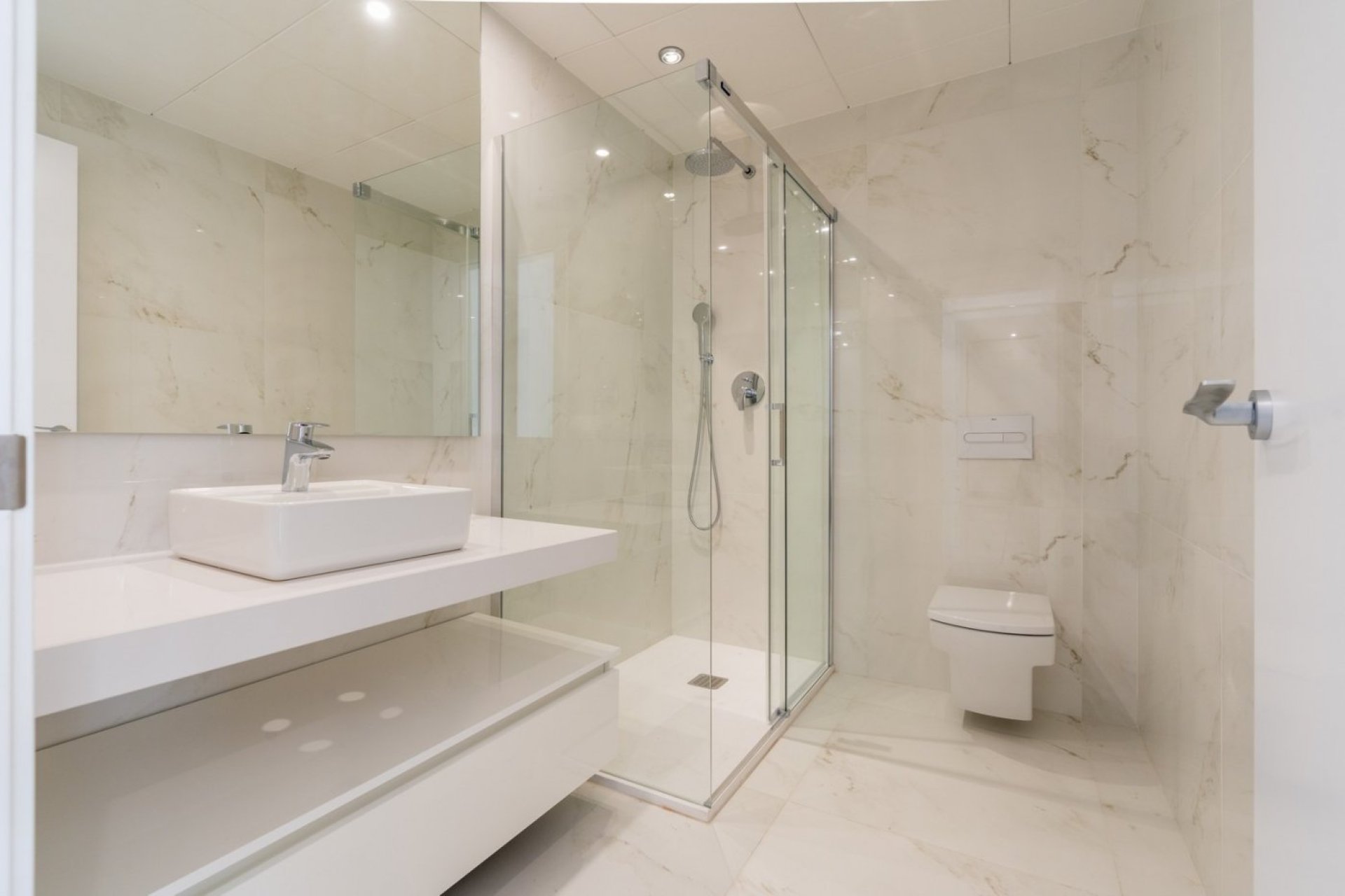 Nowy budynek - apartment -
