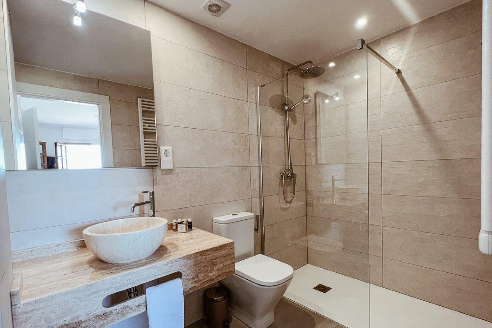 Nowy budynek - apartment -
