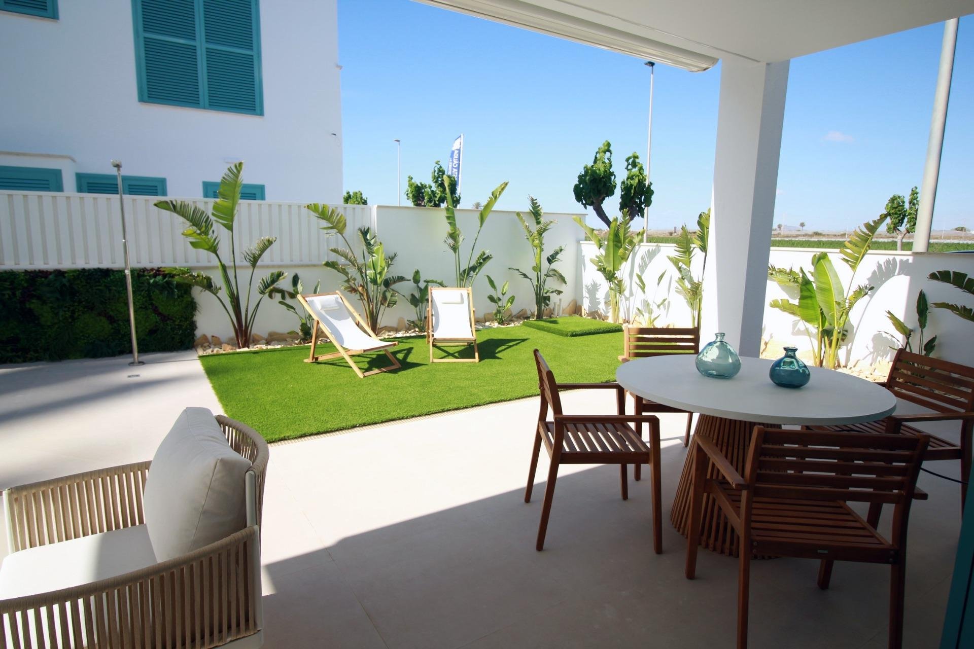 Nowy budynek - Bungalow -
Pilar de la Horadada - Torre De La Horadada