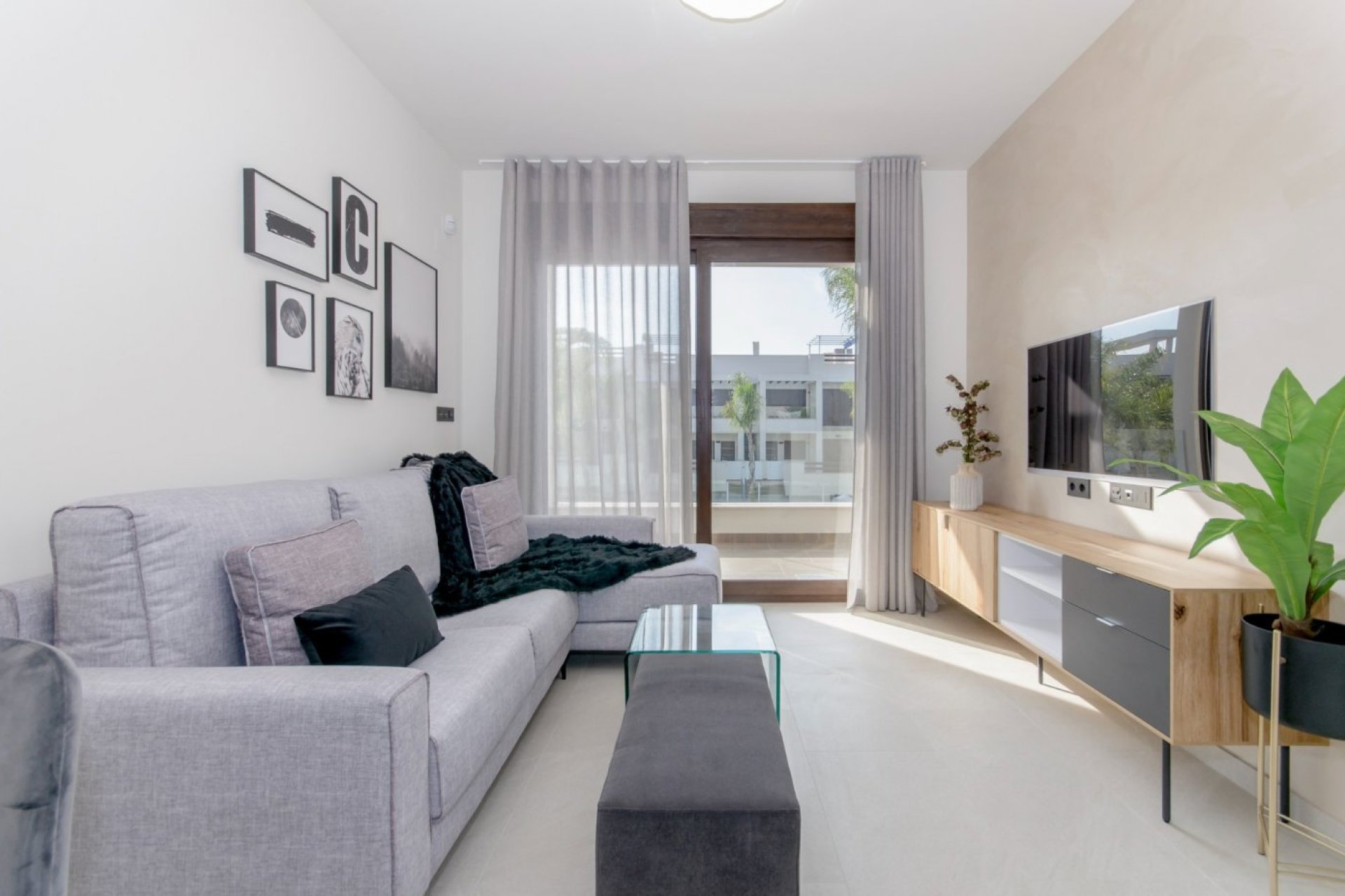 Nowy budynek - Bungalow -
Torrevieja - Los Balcones