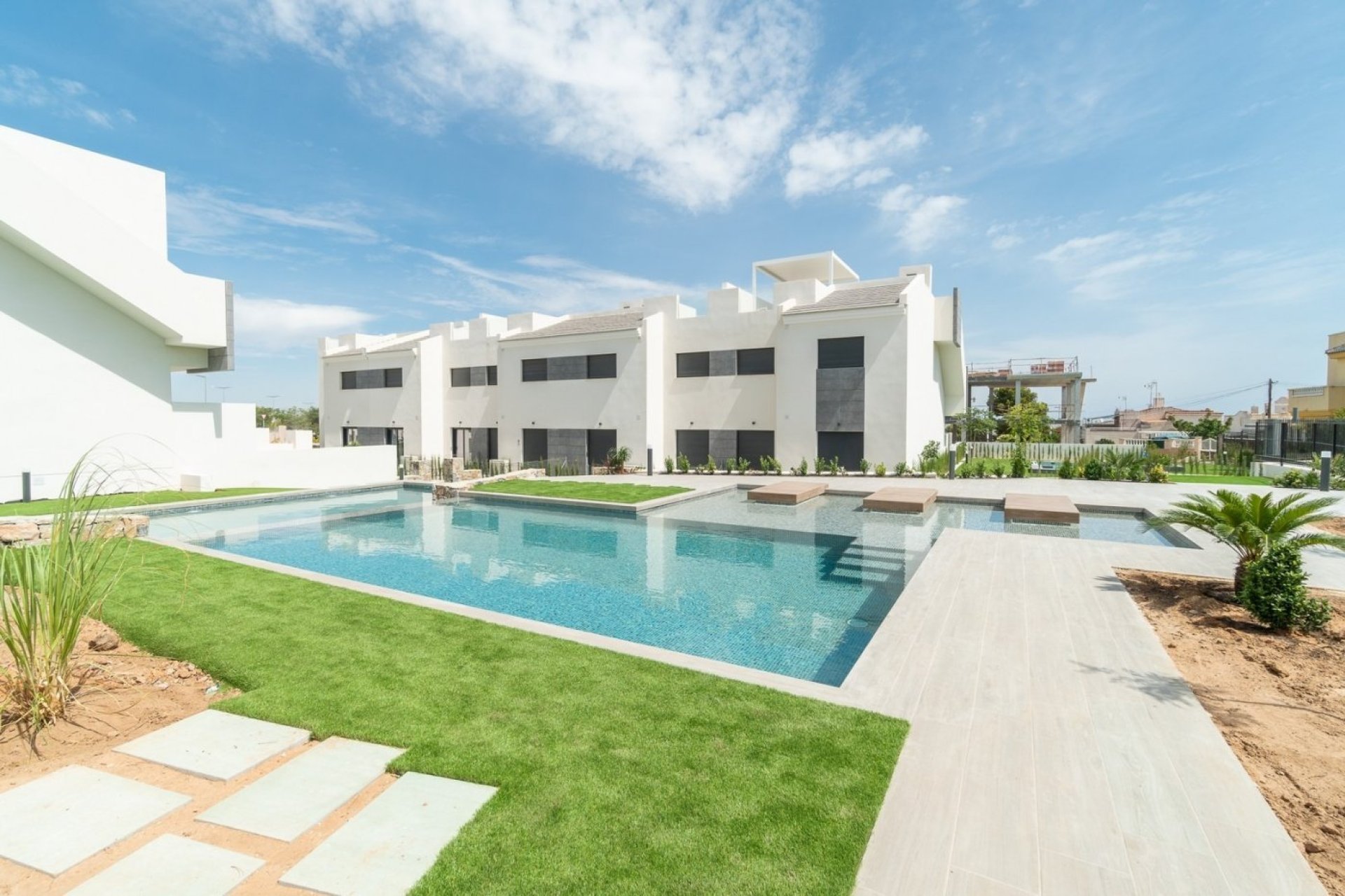 Nowy budynek - Bungalow -
Torrevieja - Los Balcones