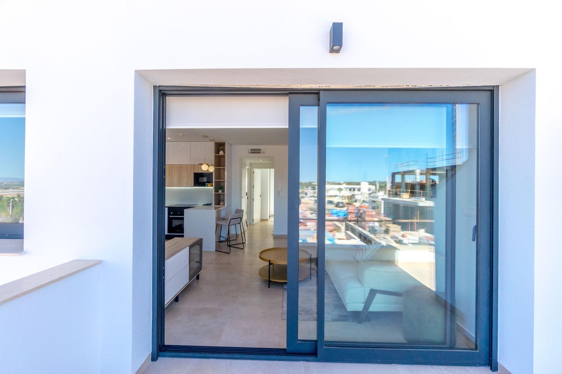 Nowy budynek - Bungalow -
Torrevieja - Los Balcones