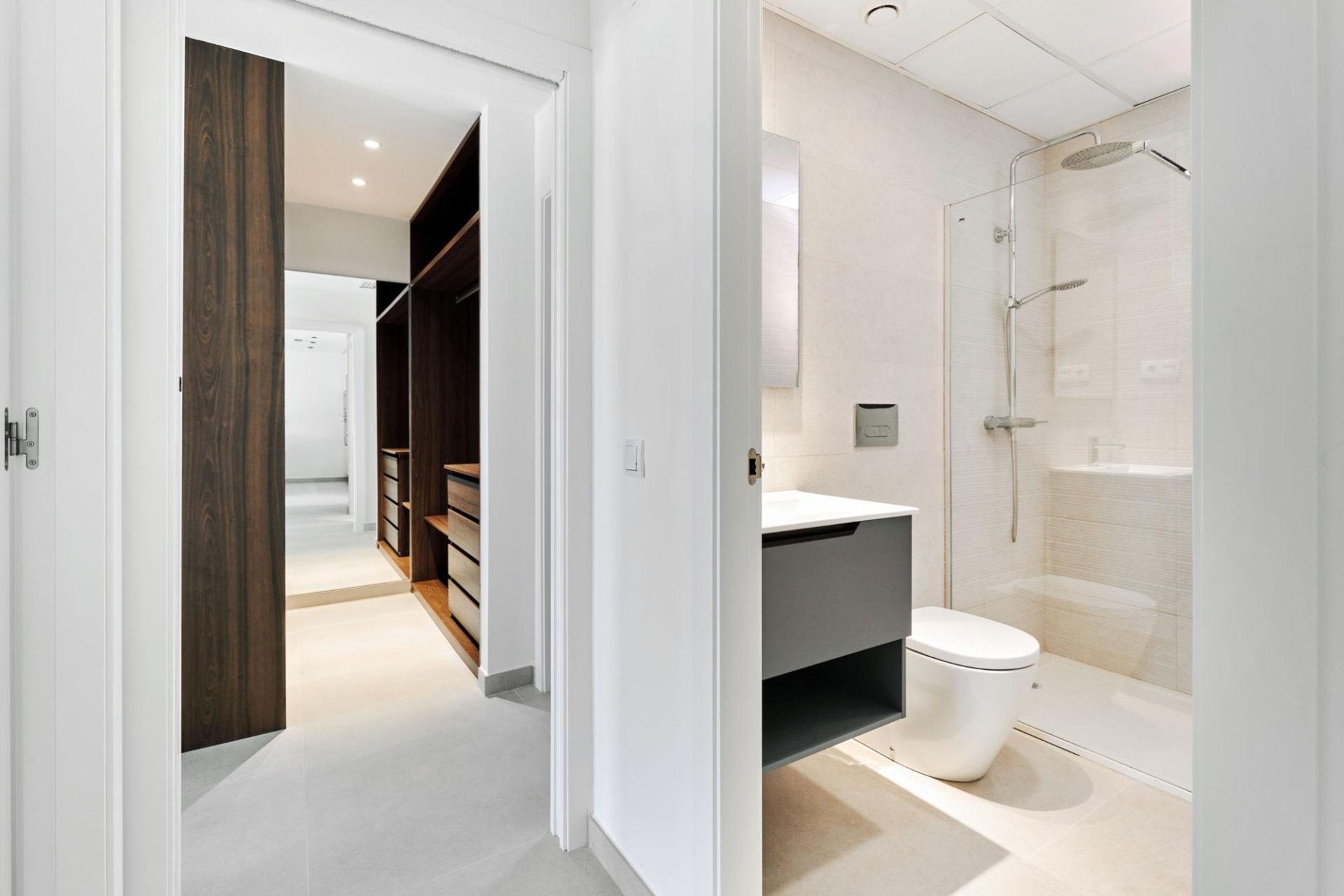 Nowy budynek - Bungalow -
Torrevieja - Villa Amalia