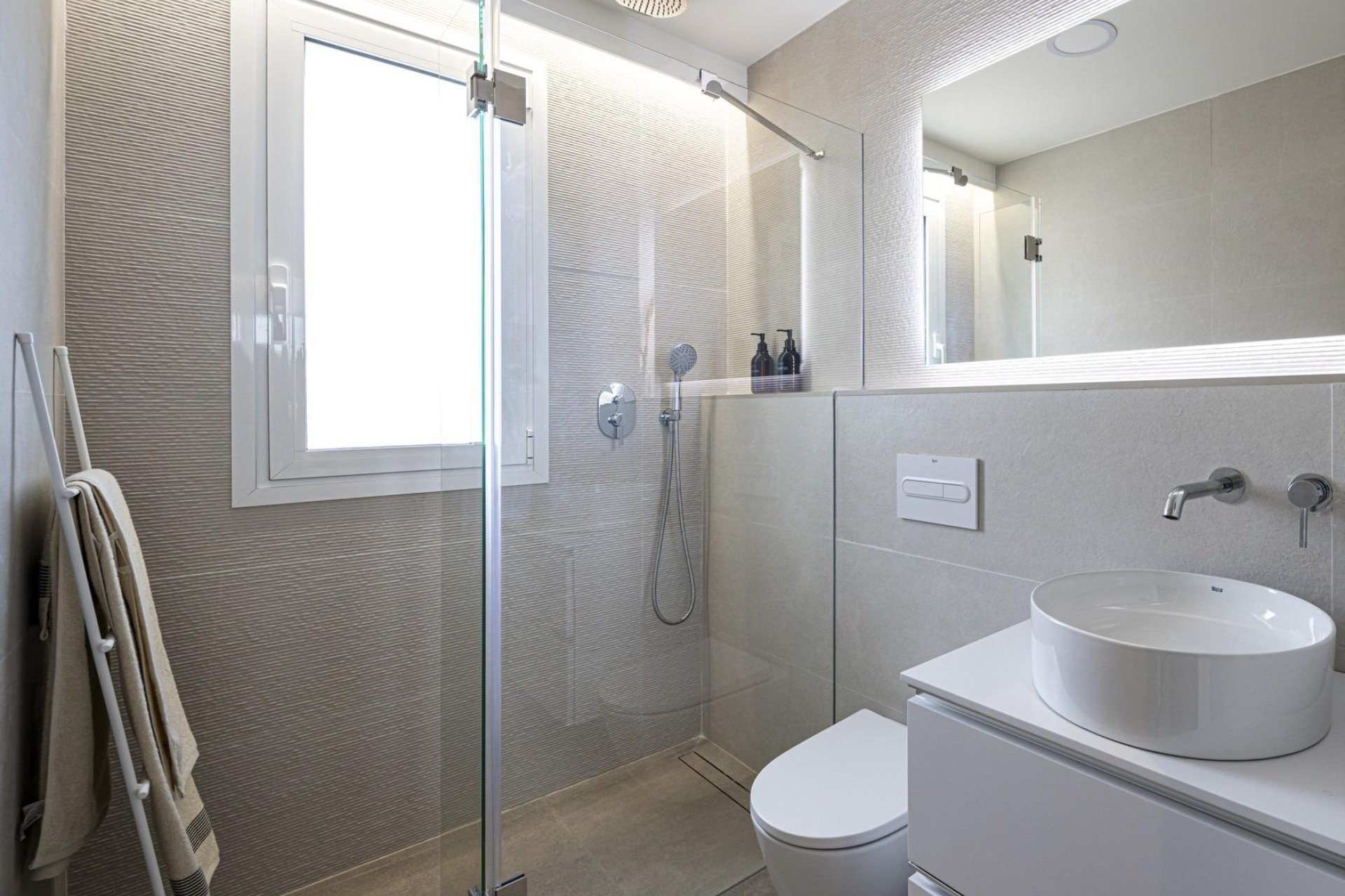 Nowy budynek - Bungalow -
