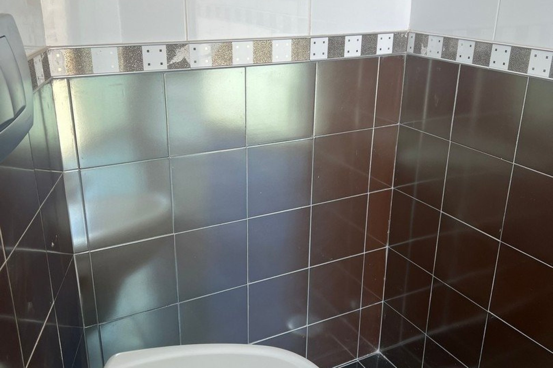 Nowy budynek - Daszek -
Calpe - Playa La Fossa