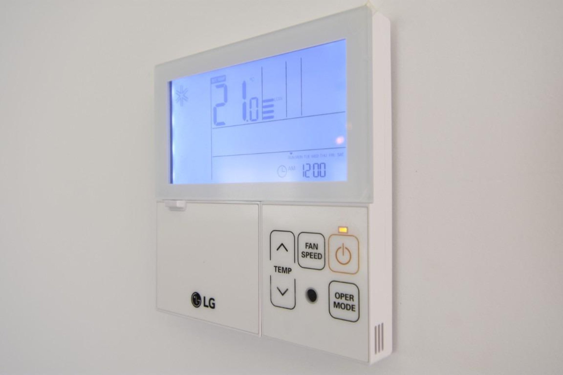 Nowy budynek - Daszek -
San Miguel de Salinas - Pueblo