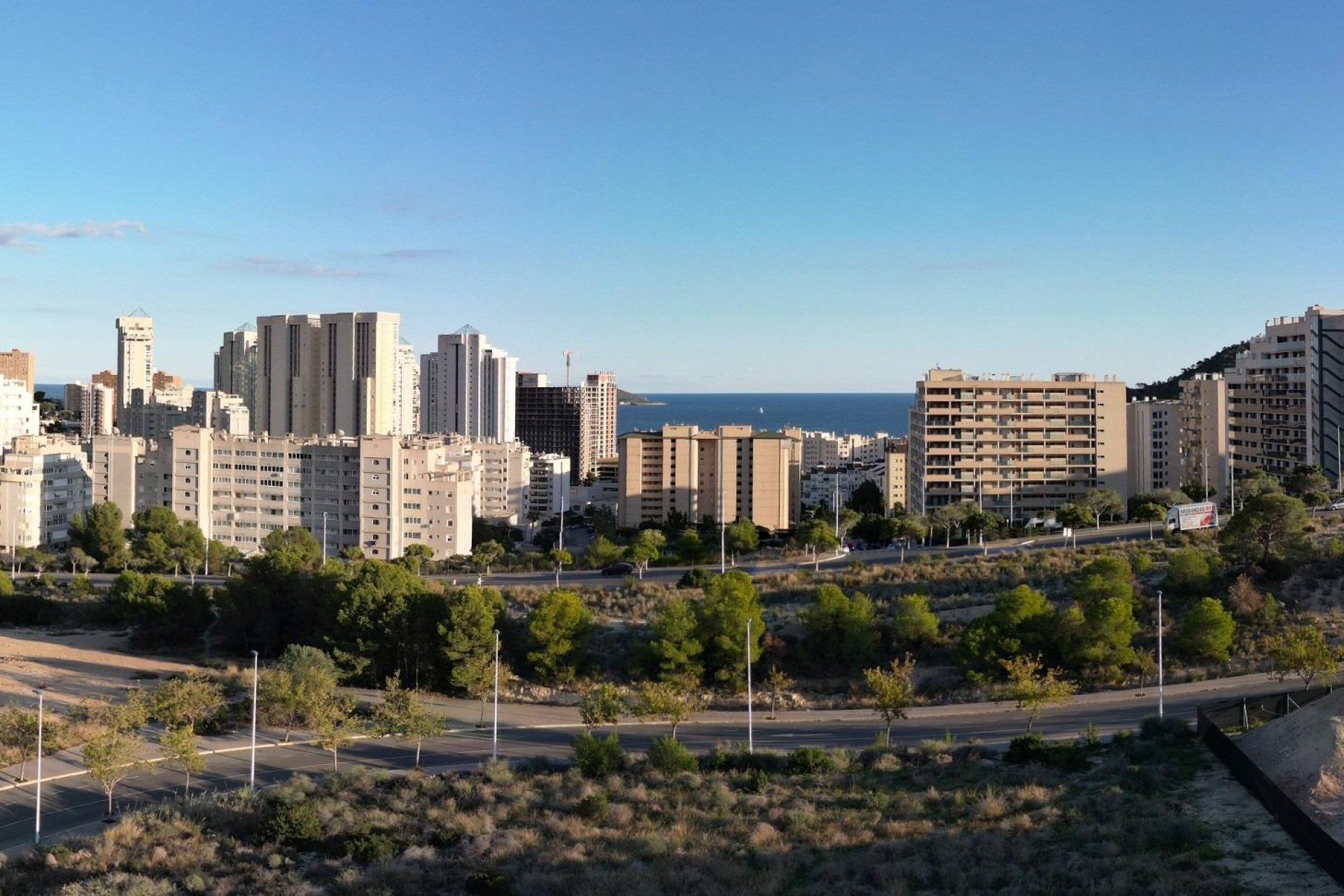 Nowy budynek - Daszek -
Villajoyosa - Cala de Finestrat