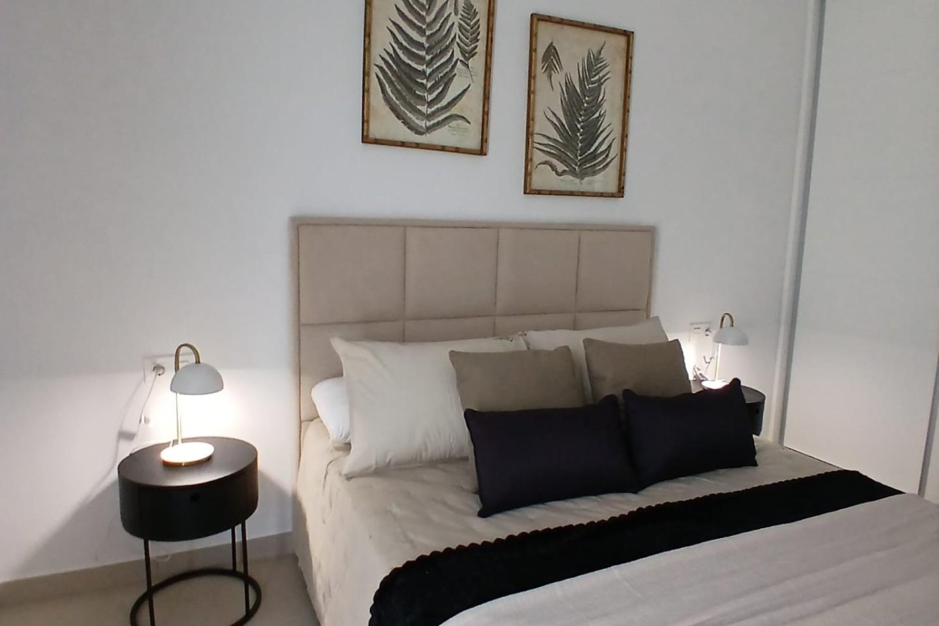 Nowy budynek - Quad House -
Bigastro - Loma Alta