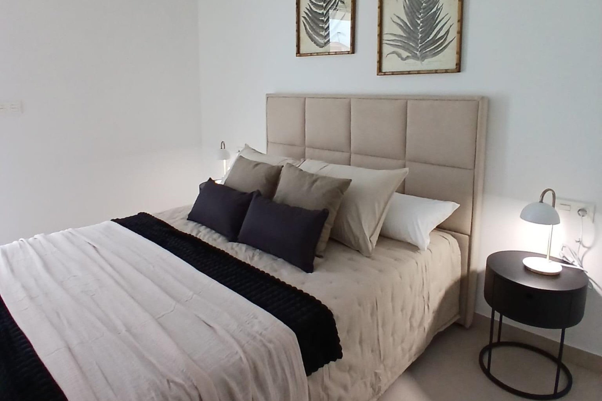 Nowy budynek - Quad House -
Bigastro - Loma Alta