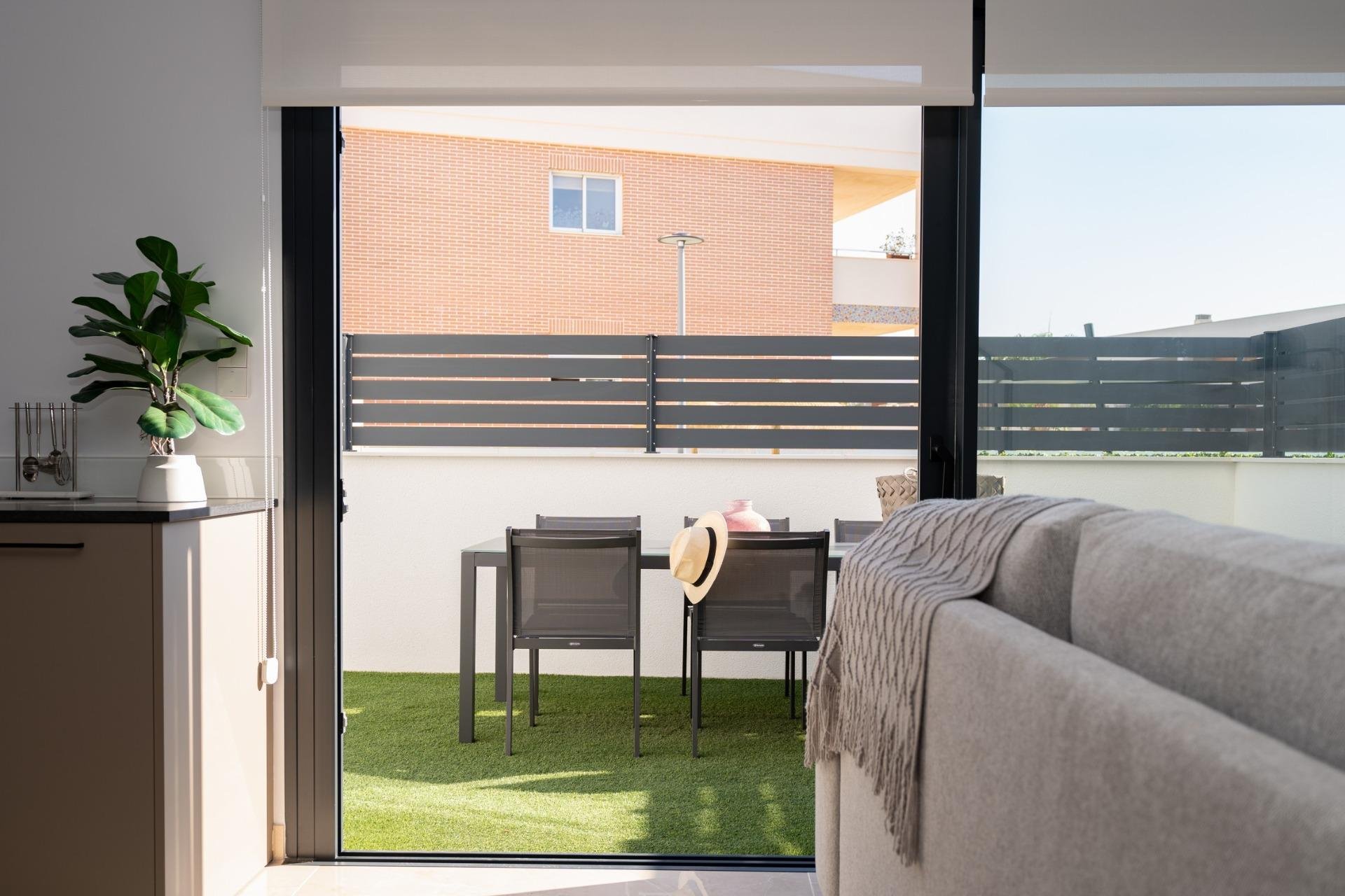 Nowy budynek - Quad House -
