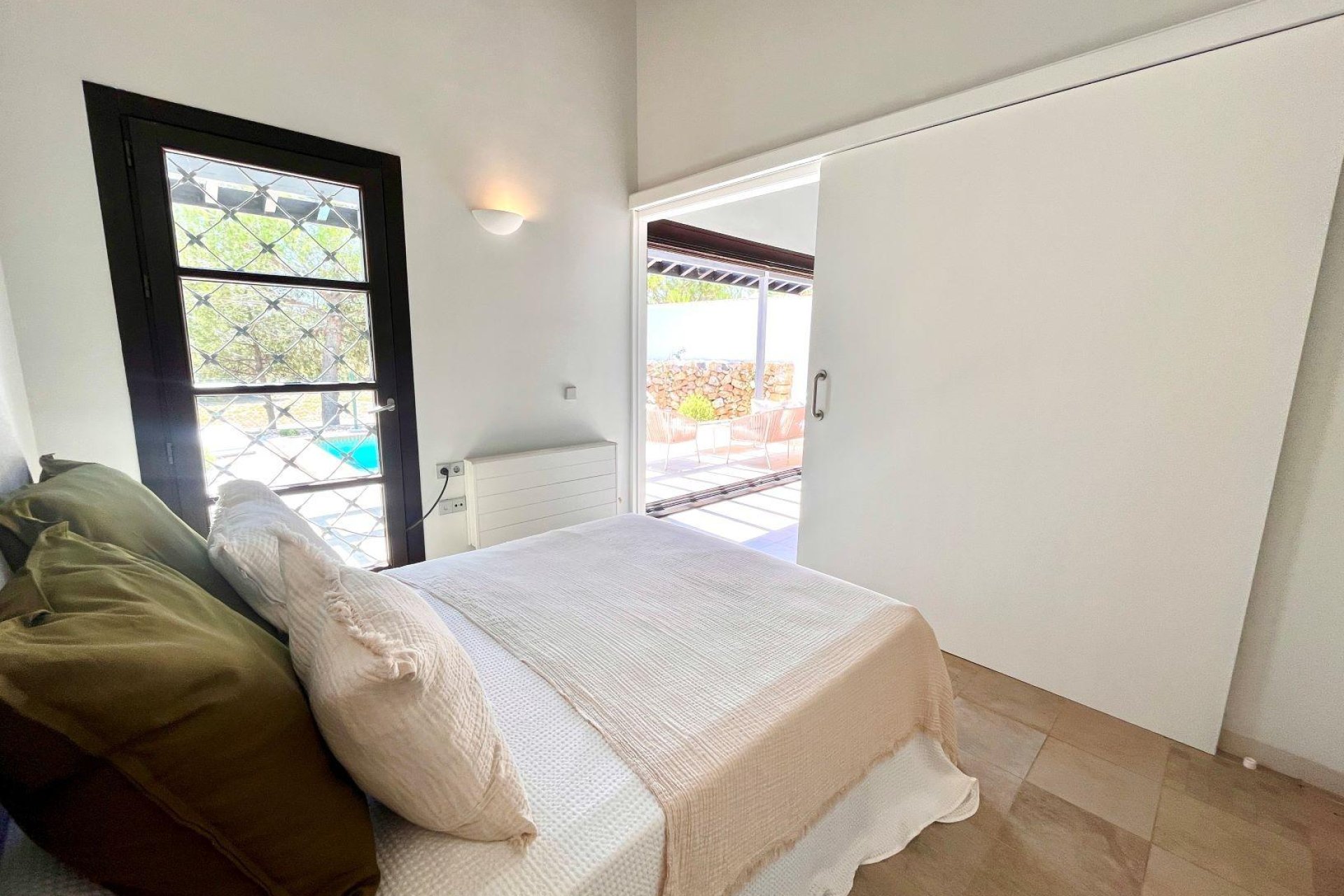 Nowy budynek - town house -
