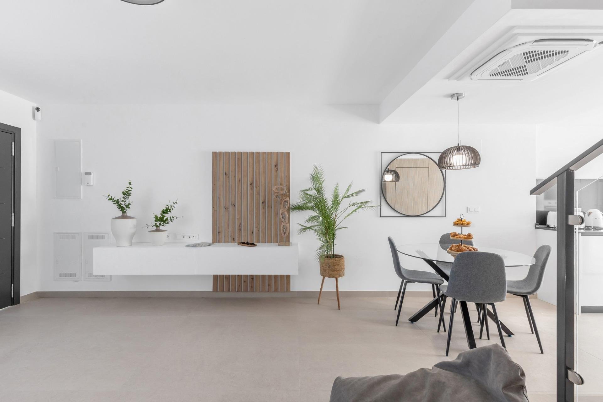 Nowy budynek - town house -
