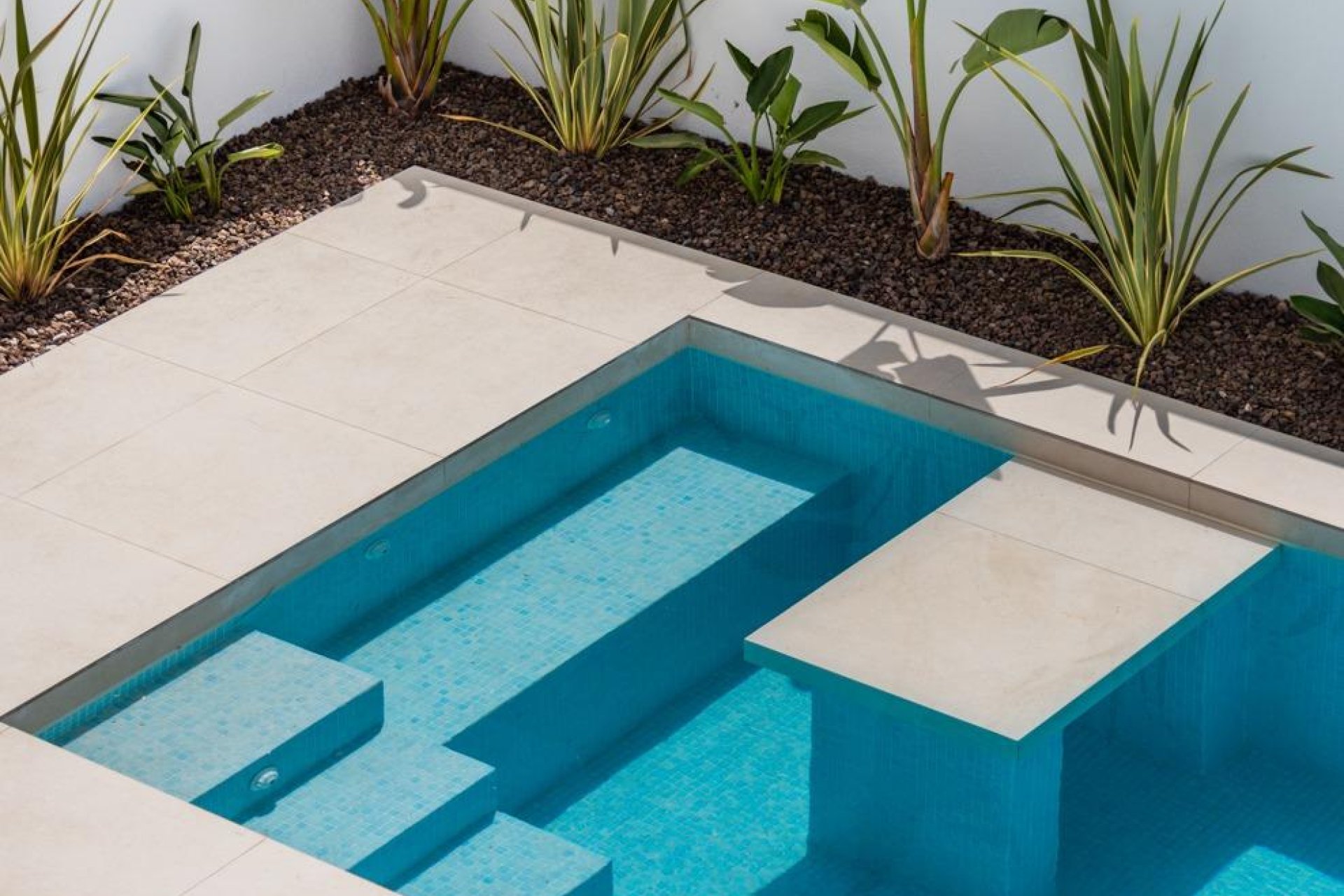 Nowy budynek - town house -
