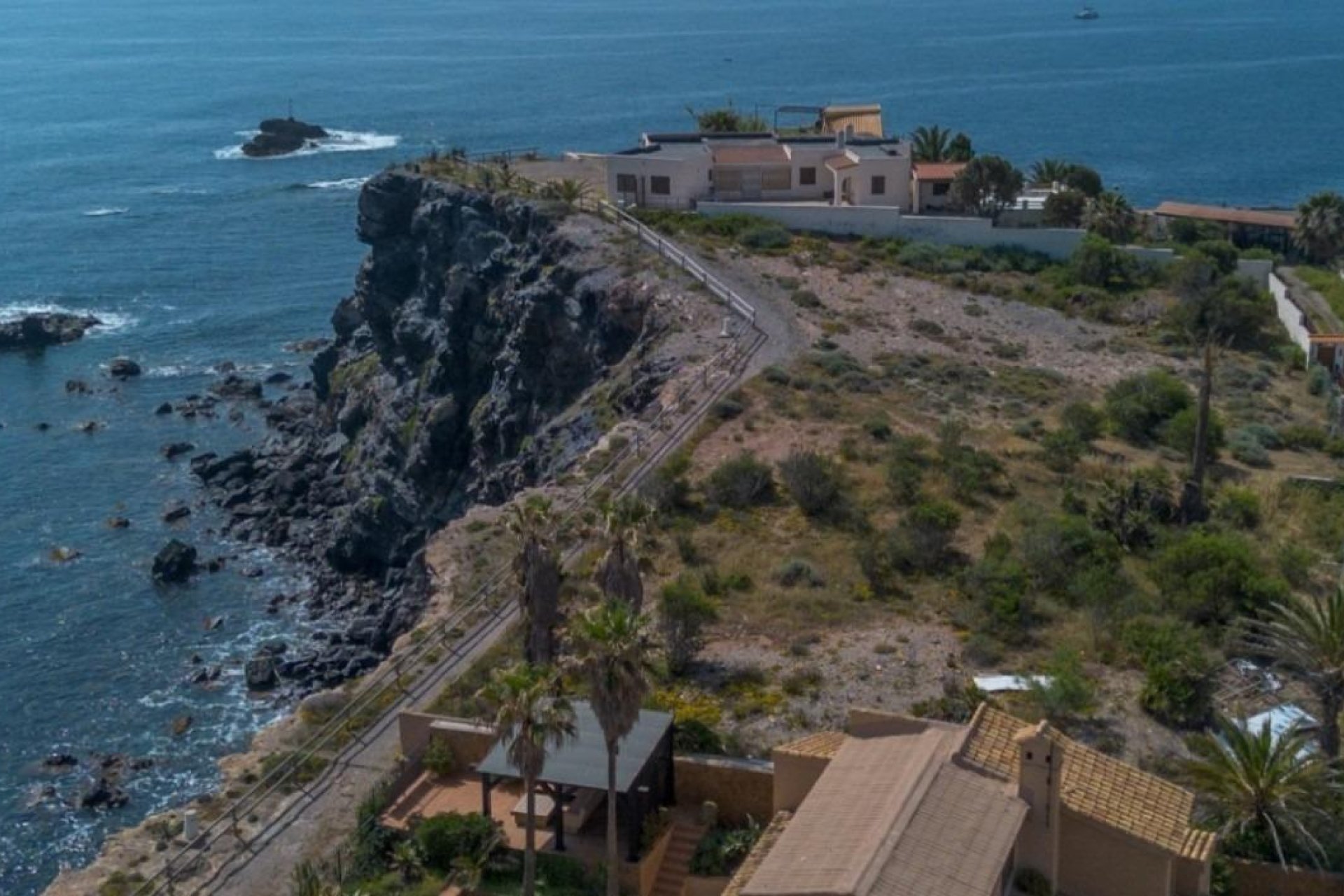 Nowy budynek - villa -
Cabo de Palos - Cala Flores