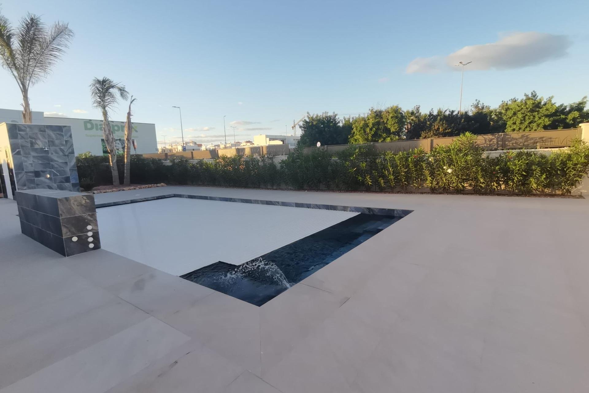 Nowy budynek - villa -
Los Montesinos - La Herrada