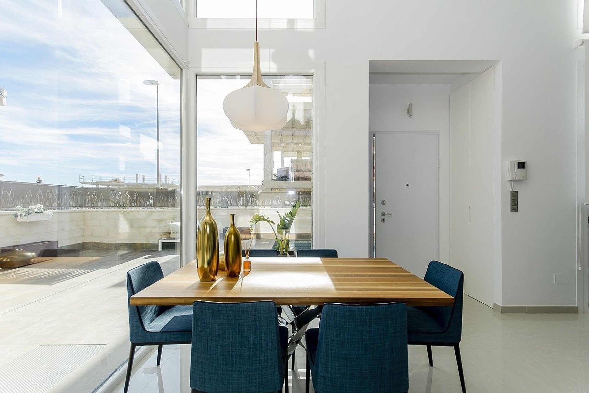 Nowy budynek - villa -
