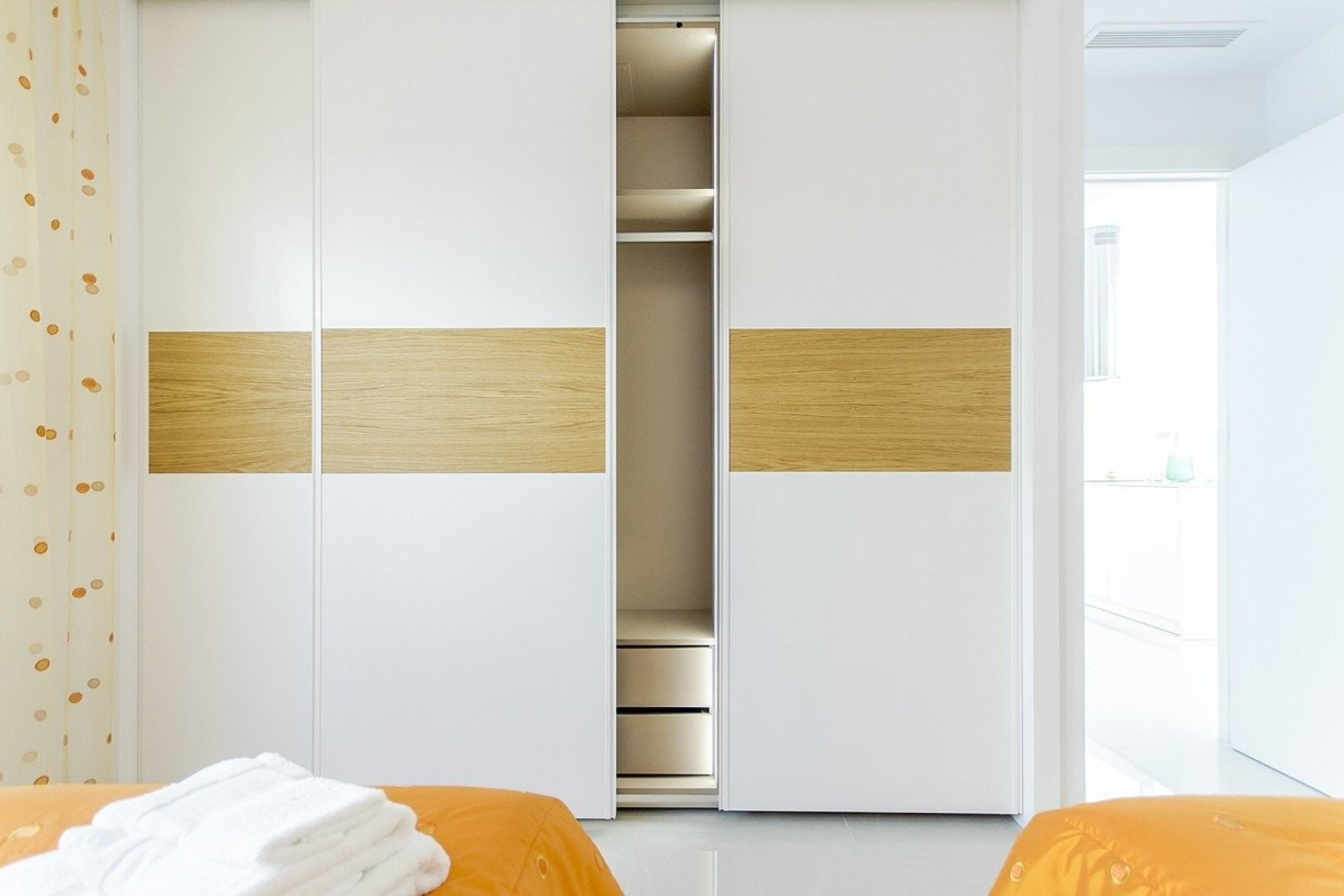 Nowy budynek - villa -
