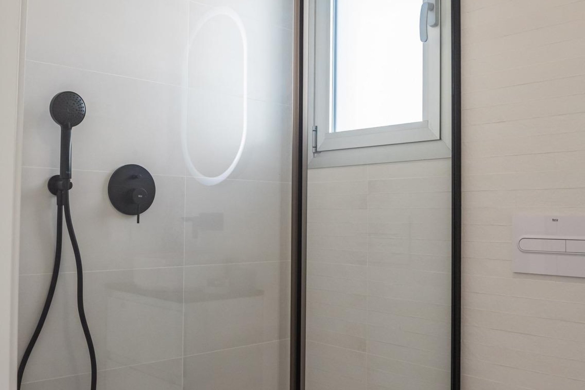 Nowy budynek - villa -
