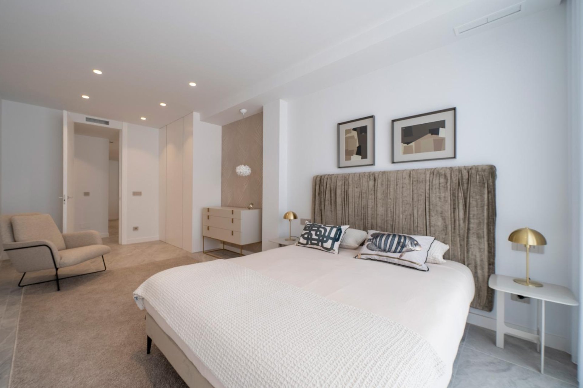 Nowy budynek - villa -
