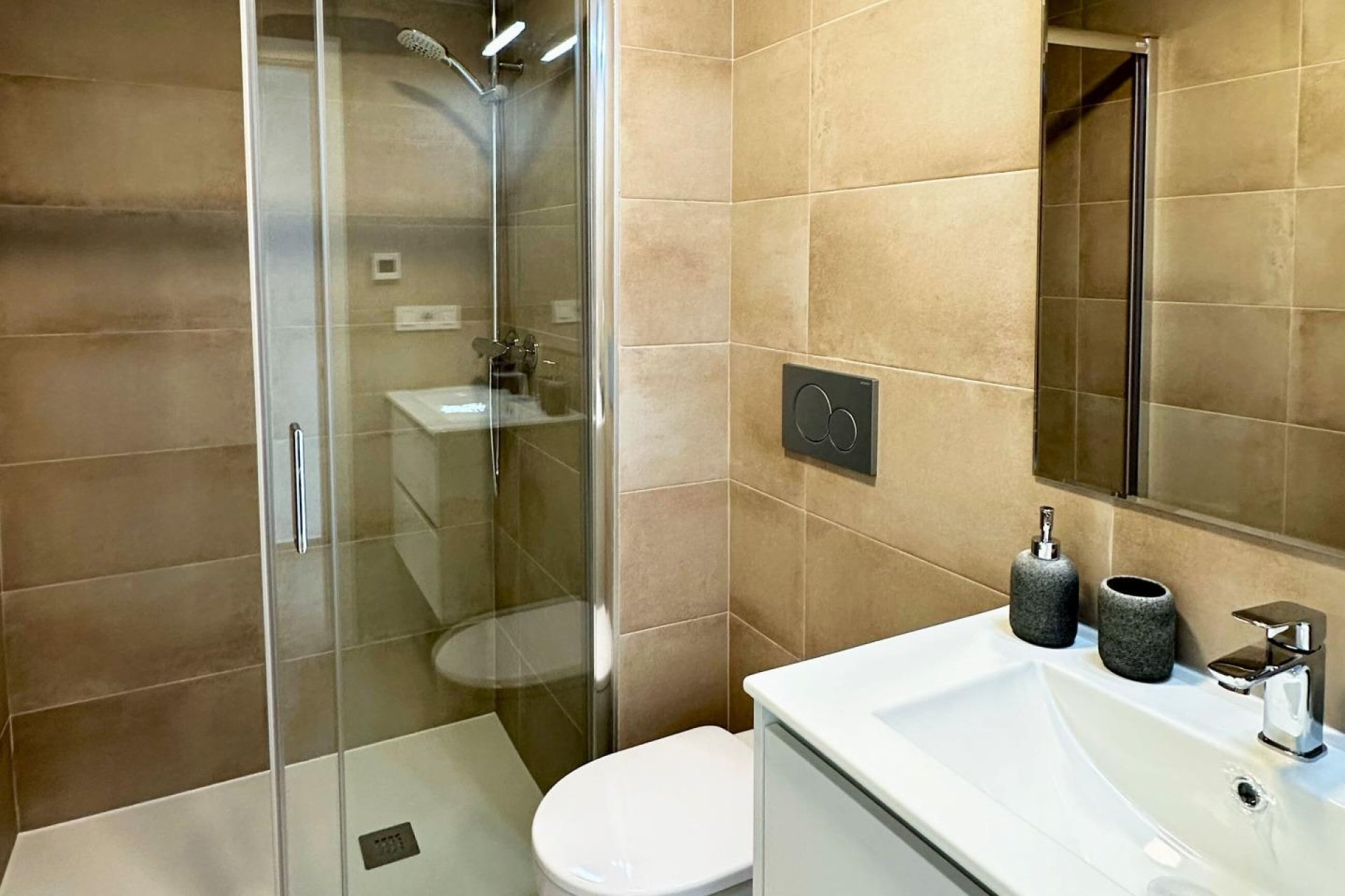 Nowy budynek - villa -
