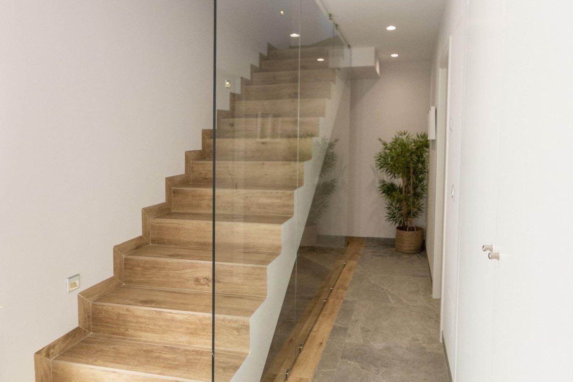 Nowy budynek - villa -
