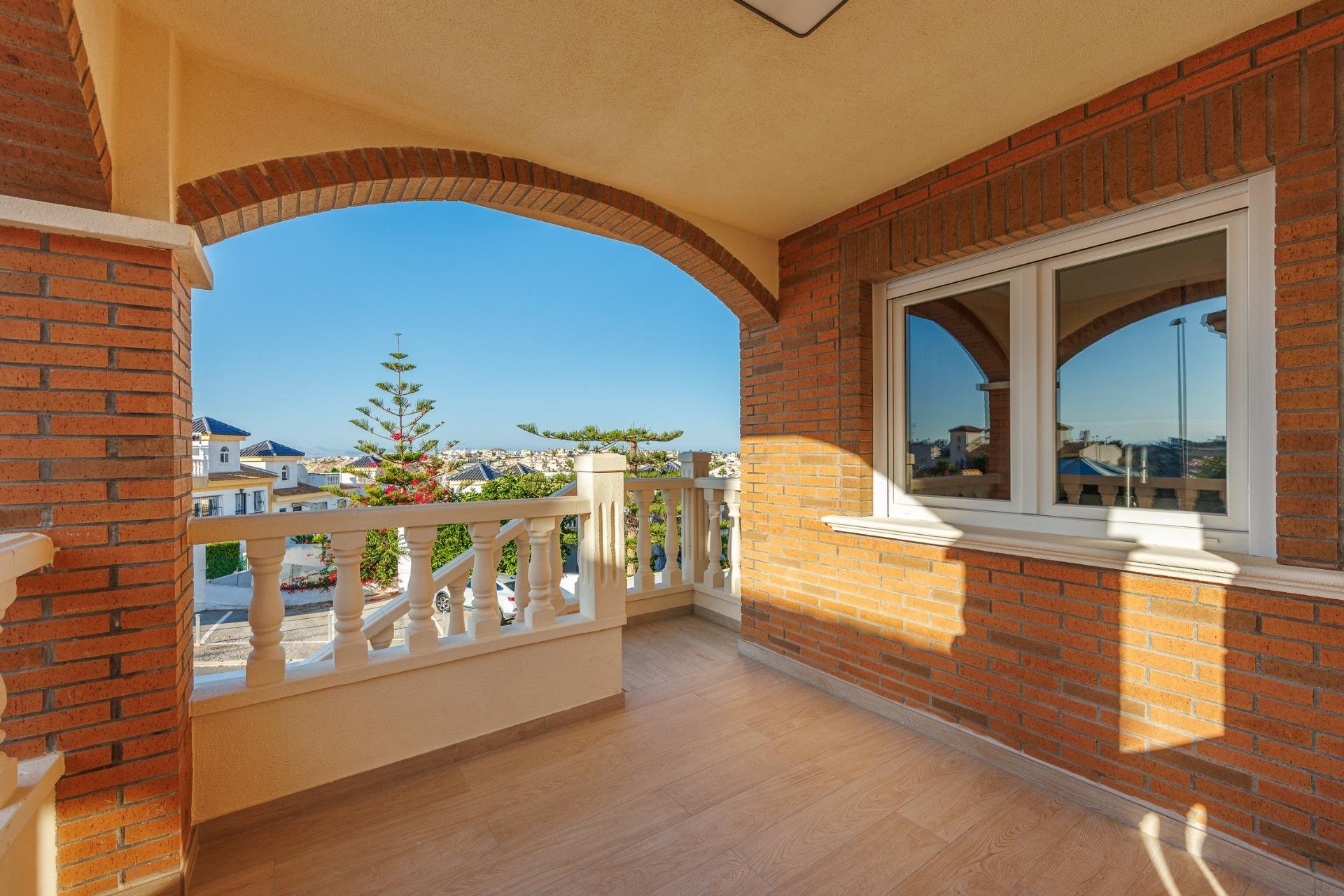 Nowy budynek - villa -
