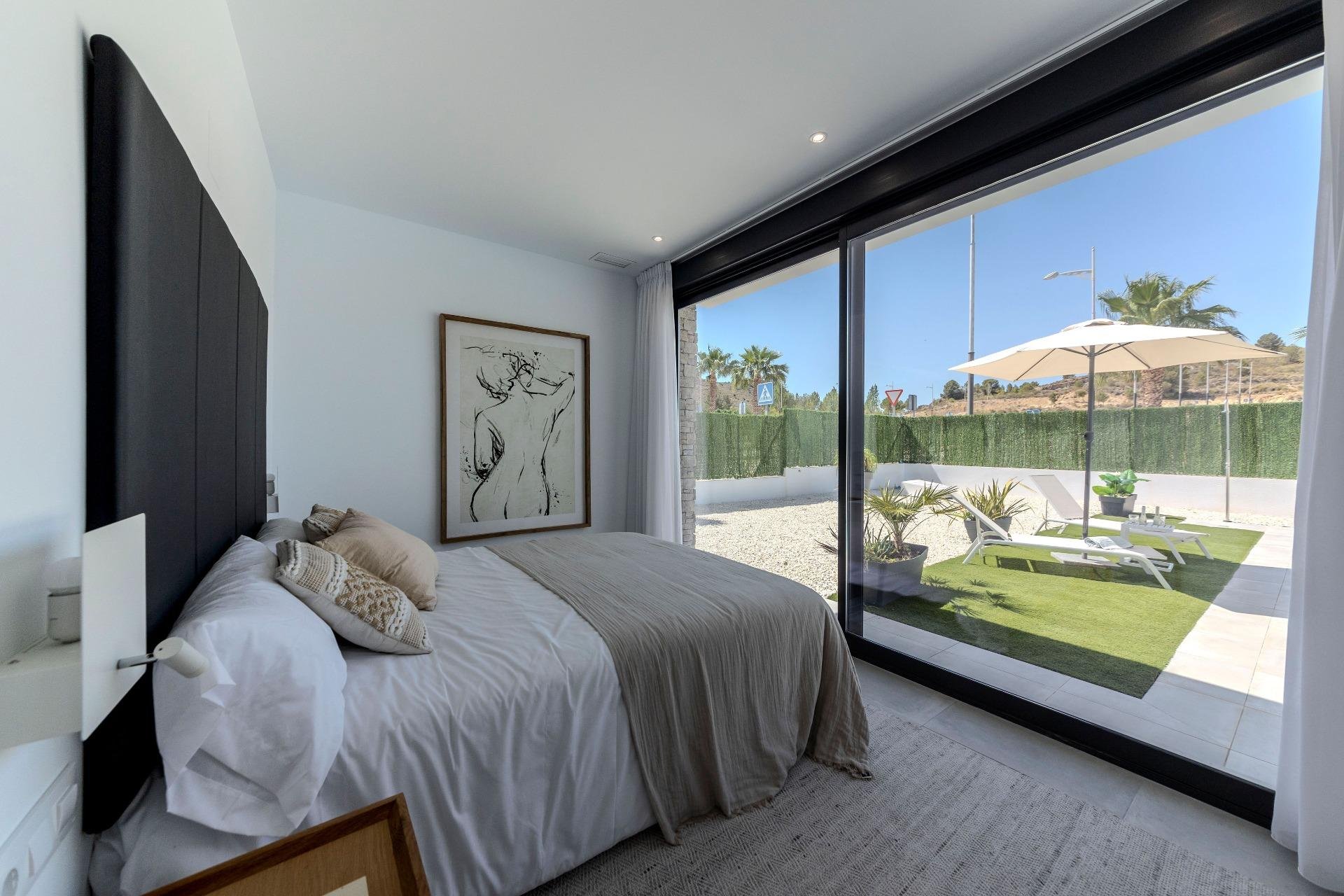 Nowy budynek - villa -
