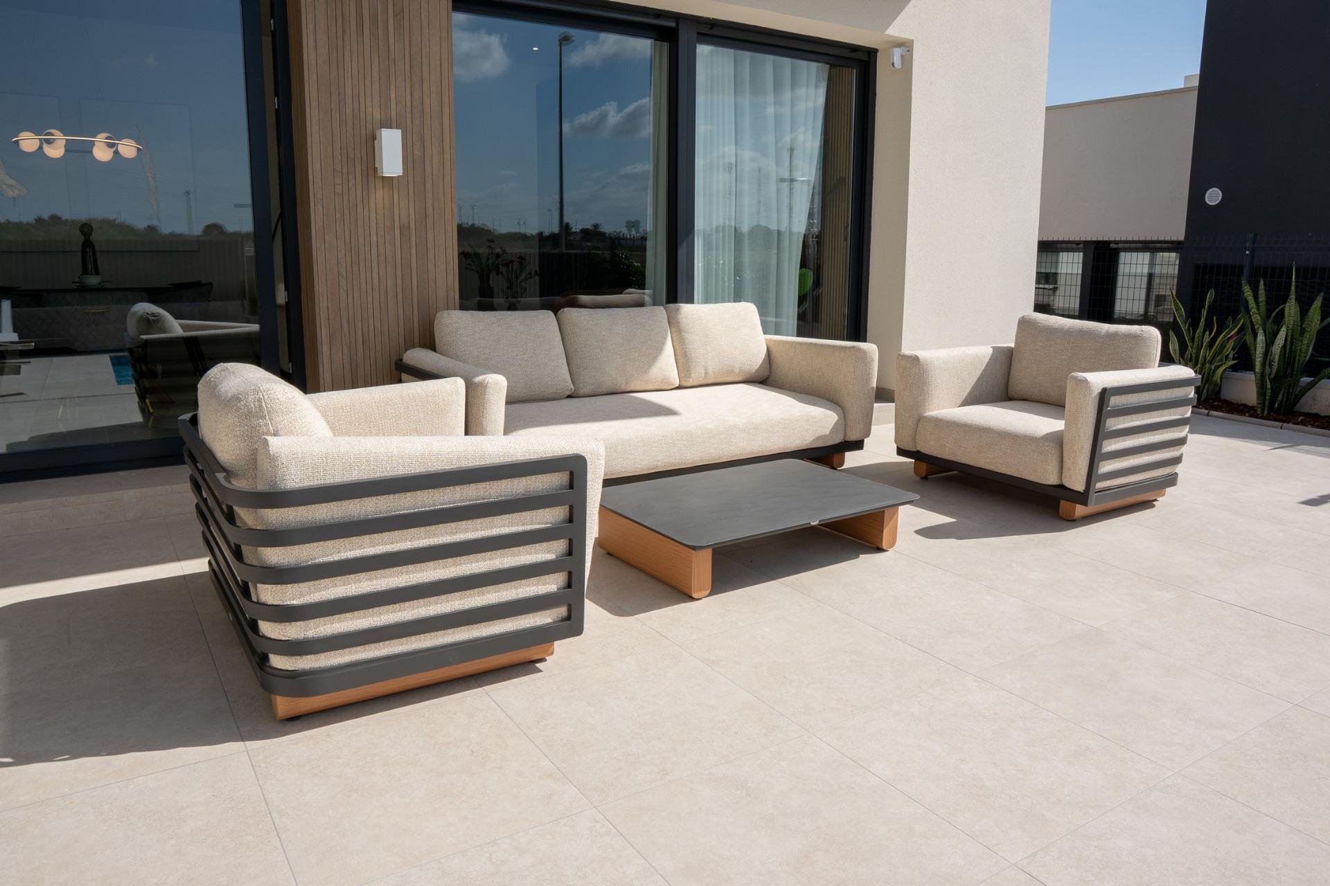 Nowy budynek - villa -
