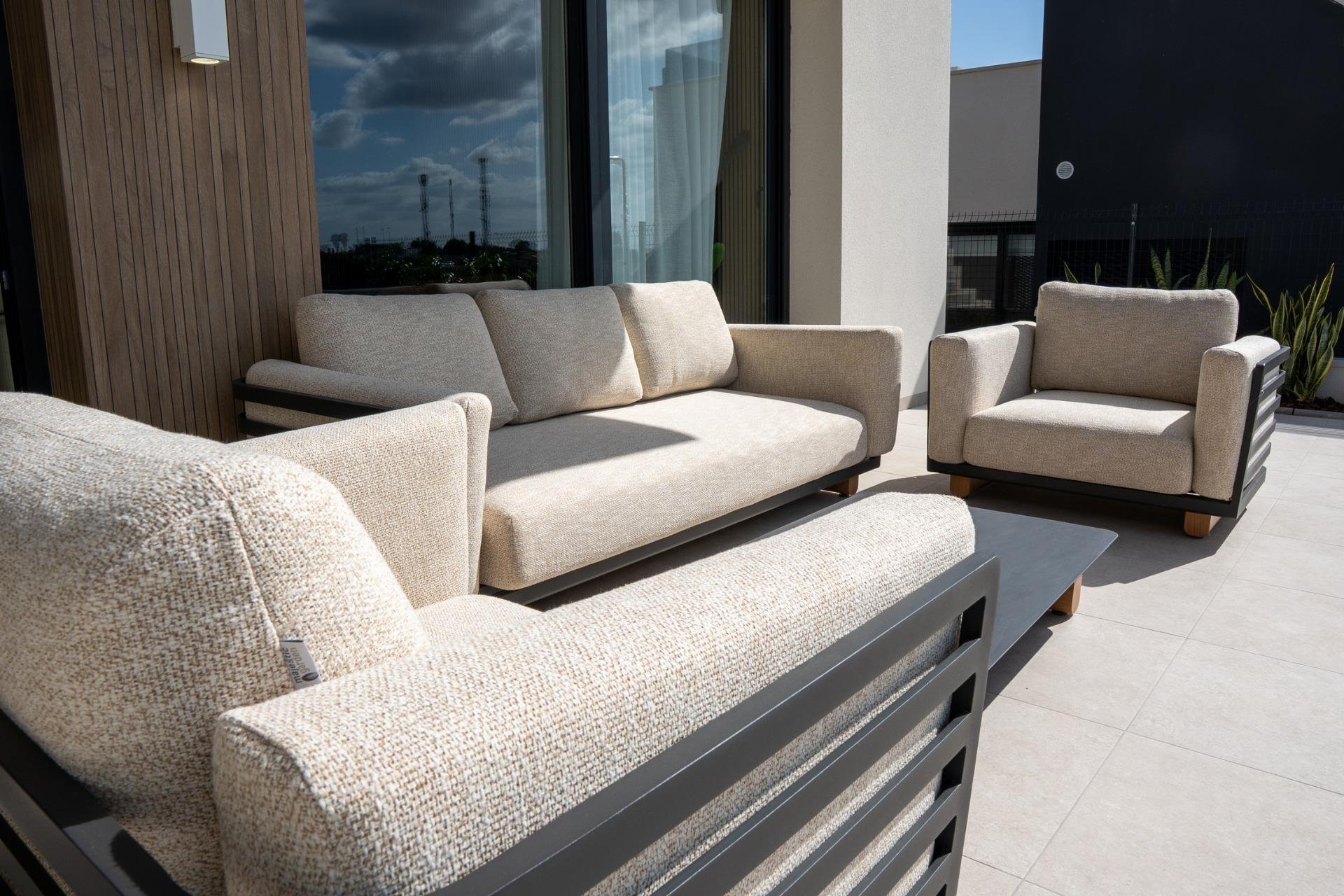 Nowy budynek - villa -
