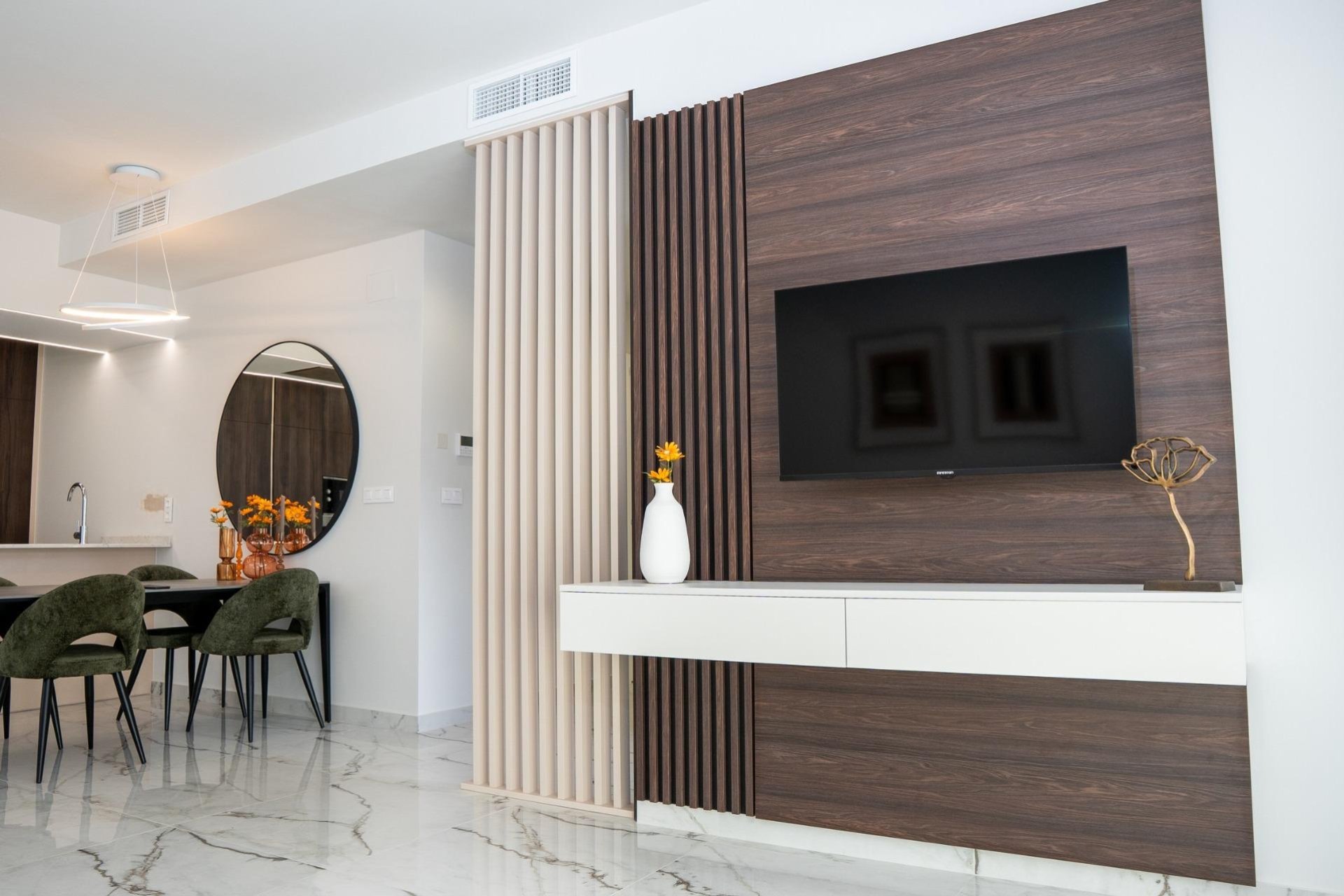 Nowy budynek - villa -
