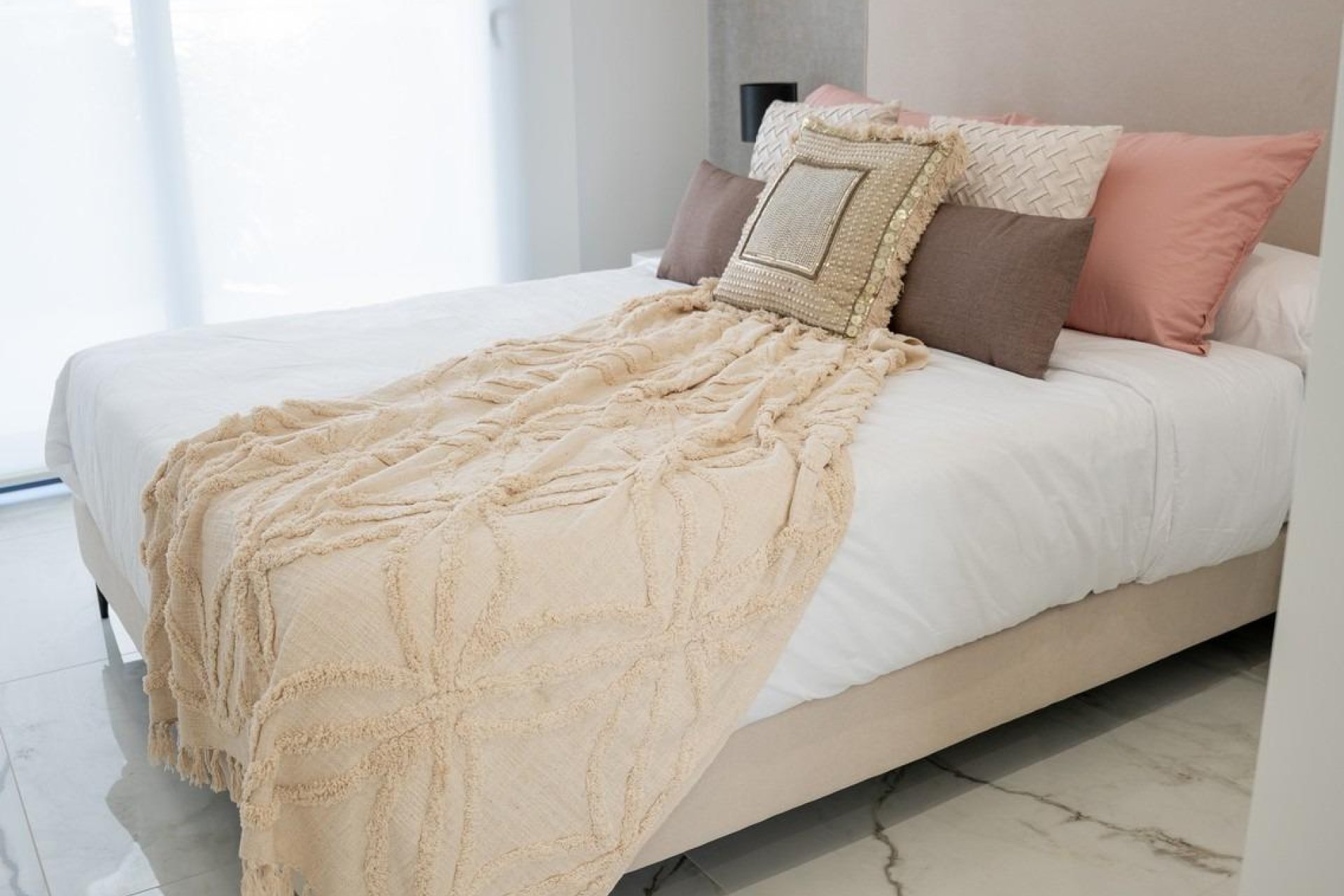 Nowy budynek - villa -
