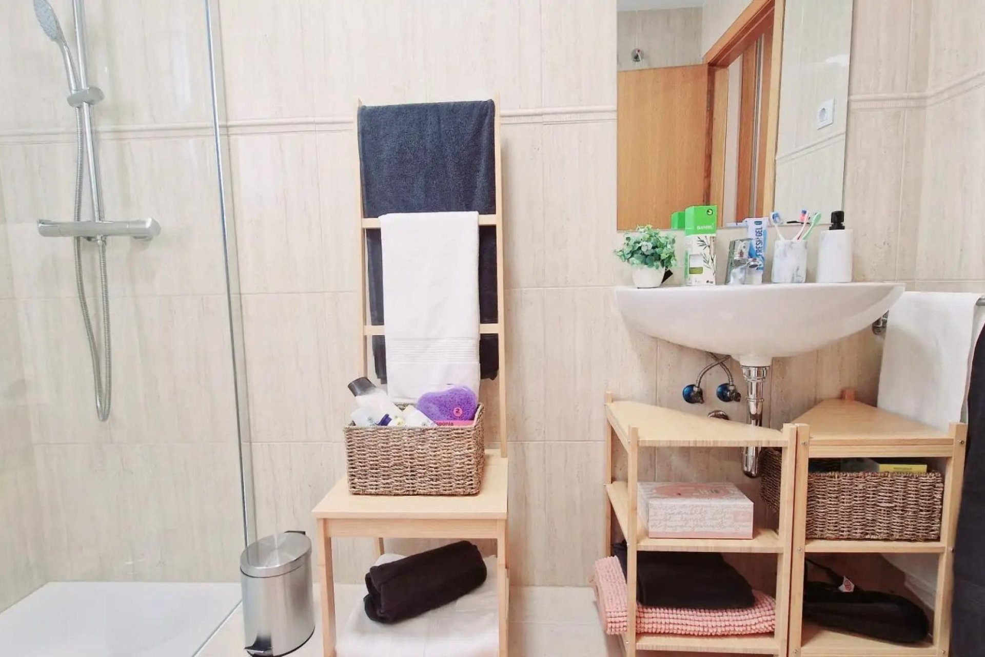 Nowy budynek - villa -
