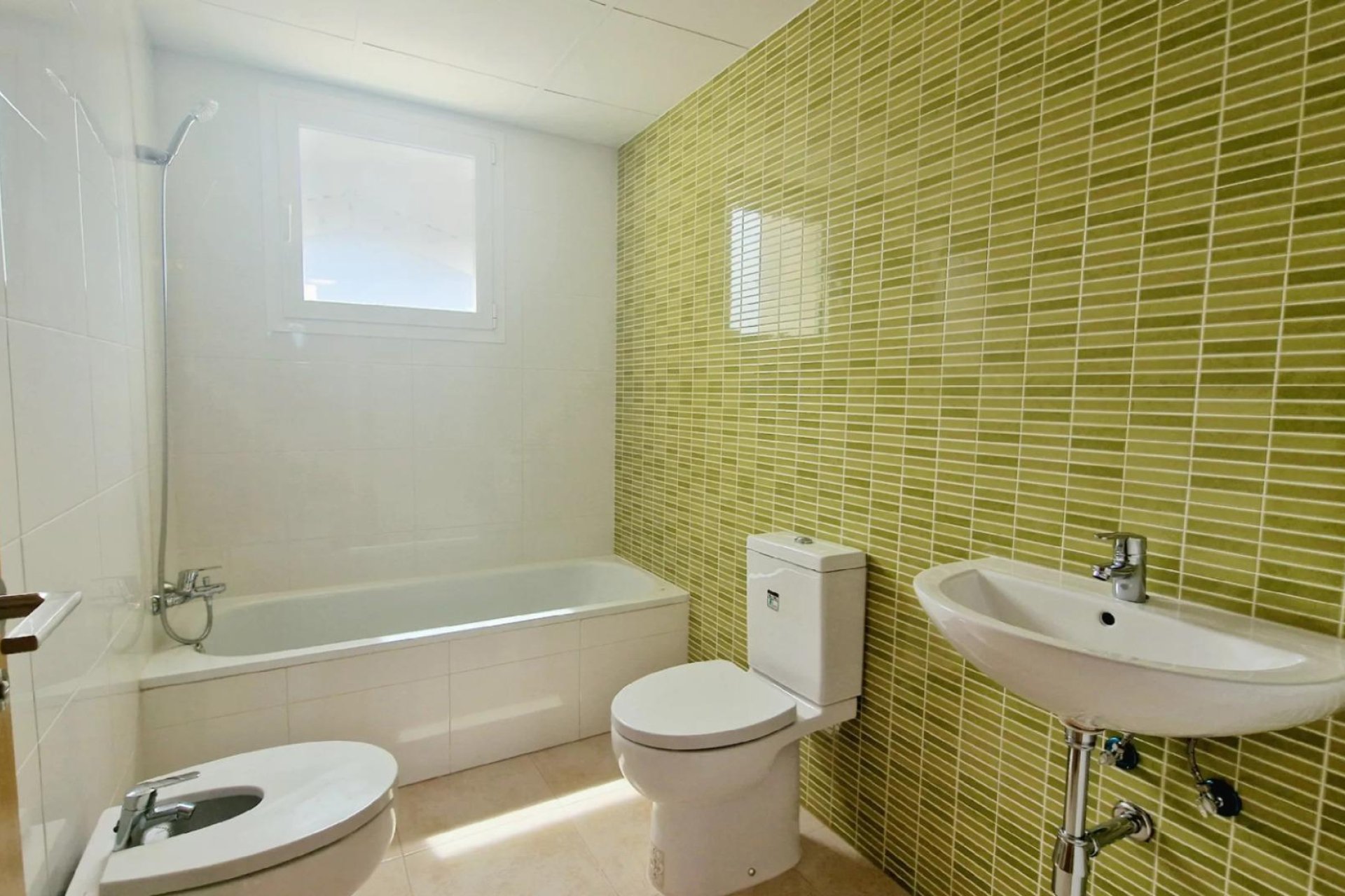 Nowy budynek - villa -
