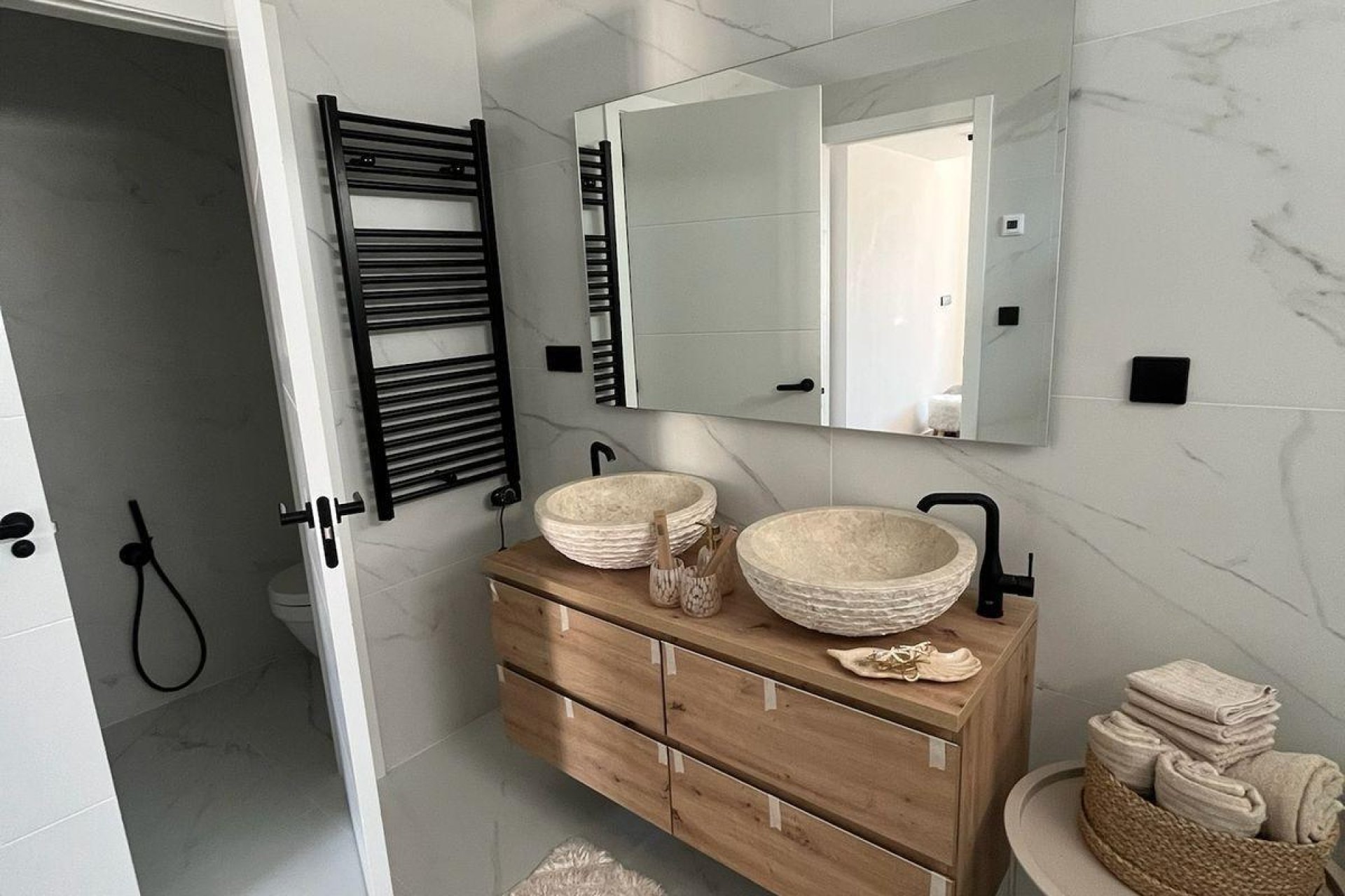 Nowy budynek - villa -
