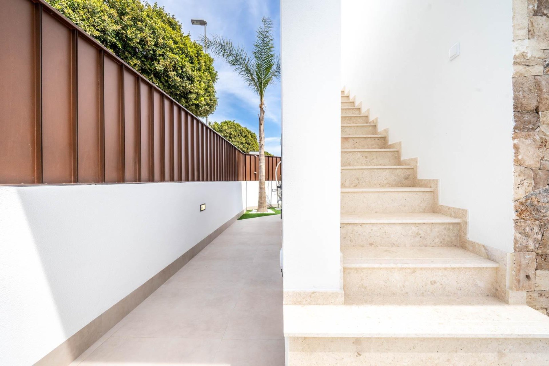 Nowy budynek - villa -
