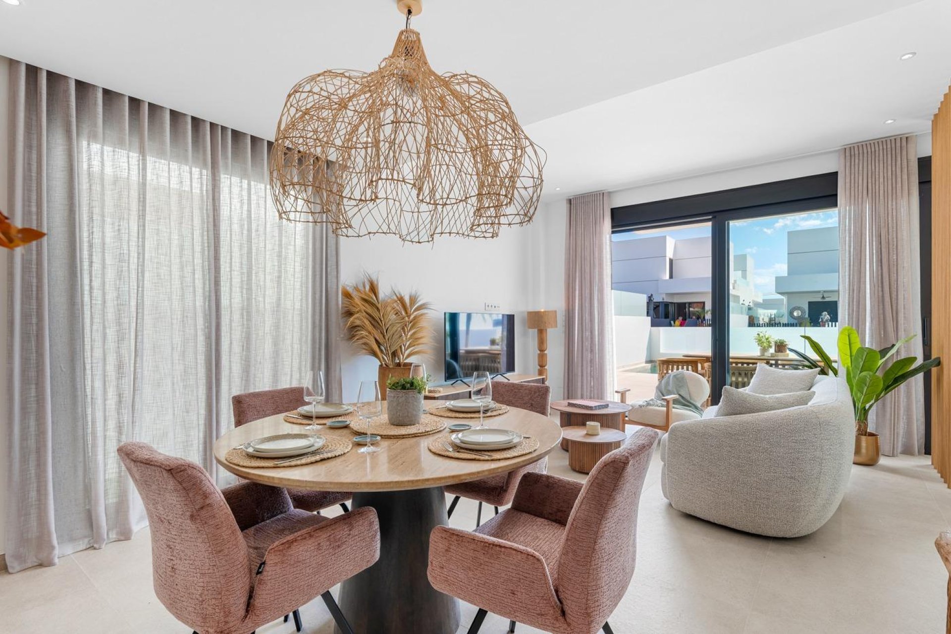 Nowy budynek - villa -
