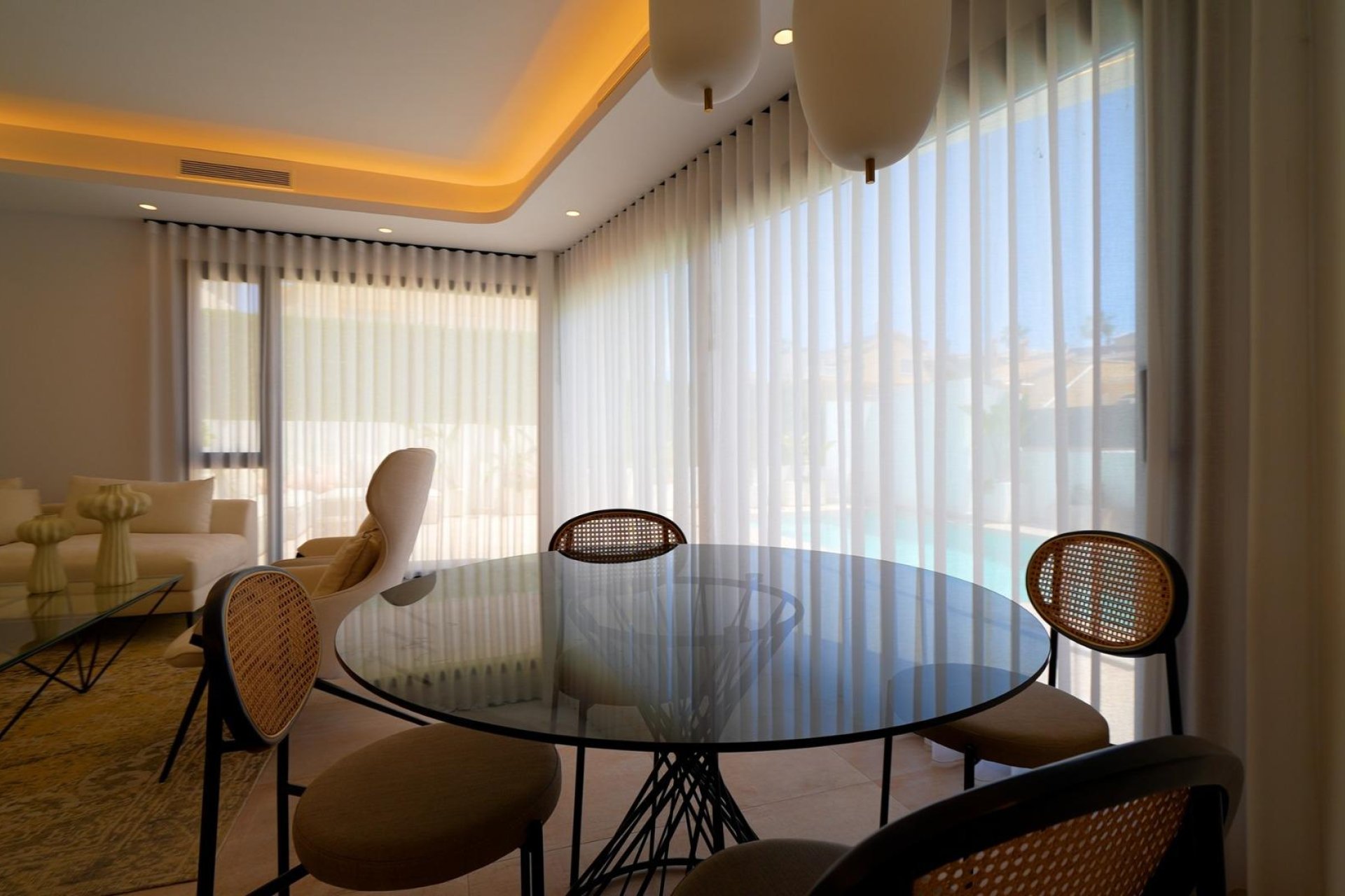 Nowy budynek - villa -
